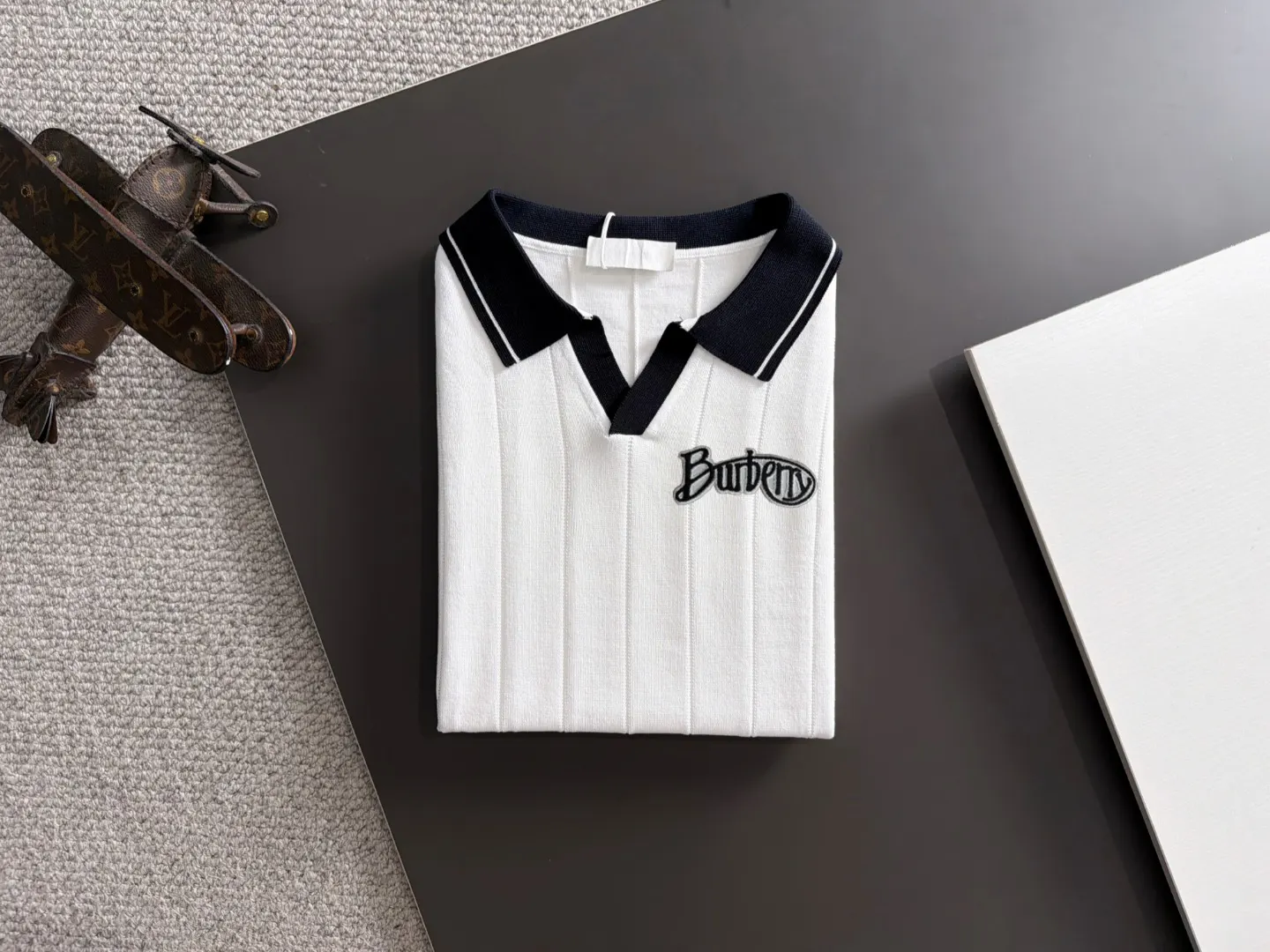 Burberry Embroidery Cotton Knitwear Textured Knit Image 8 Burberry Embroidery Cotton Knitwear Textured Knit Image 8