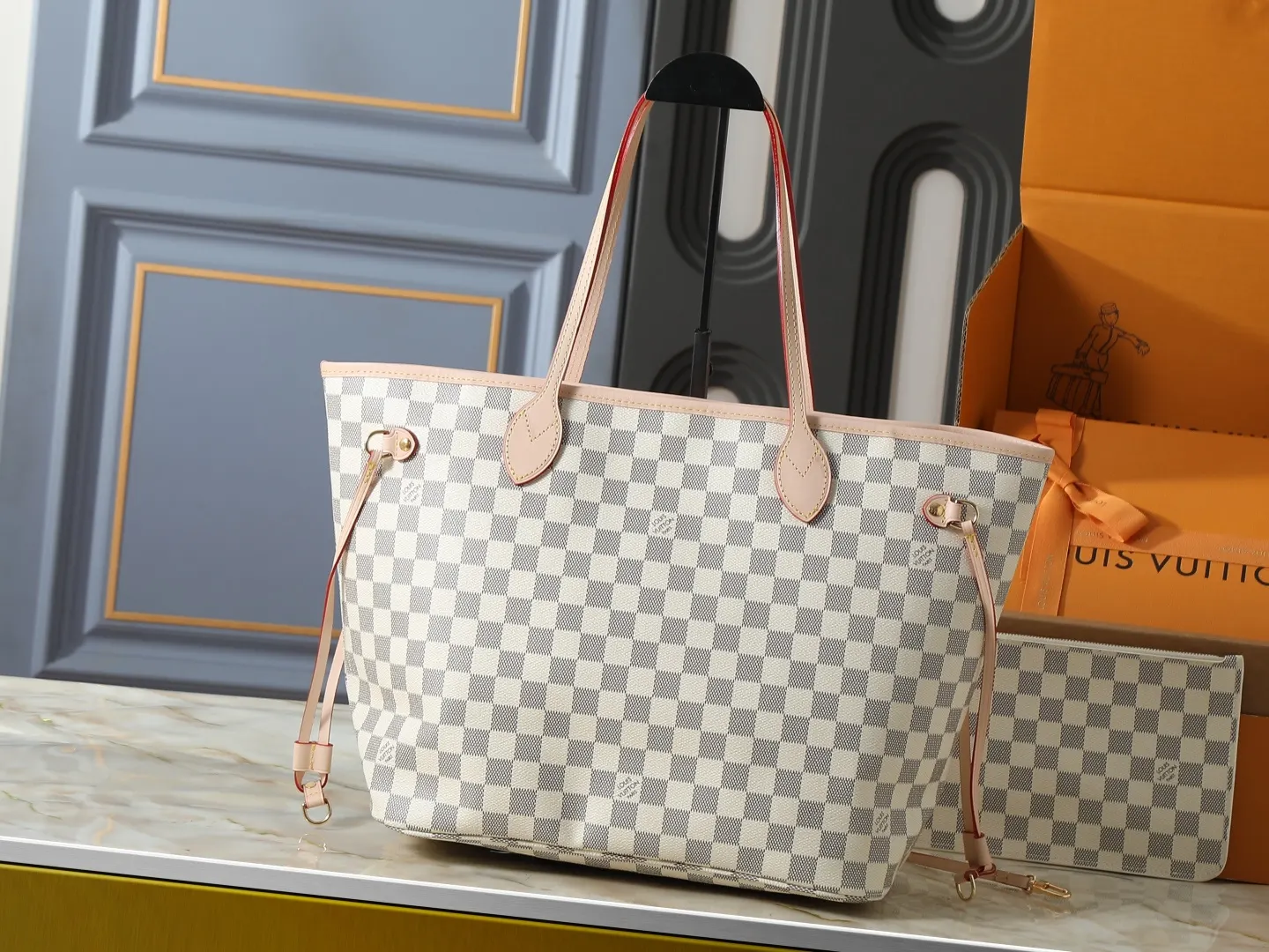 Neverfull 老花 帆布 手拿包 精致手拿款