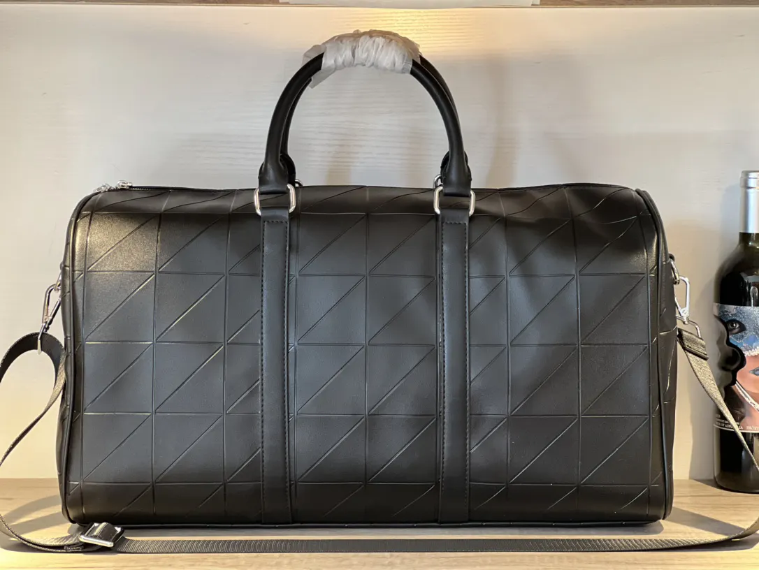 YSL 潮男必备旅行单品 压花系列旅行袋 定制五 大容量旅行款