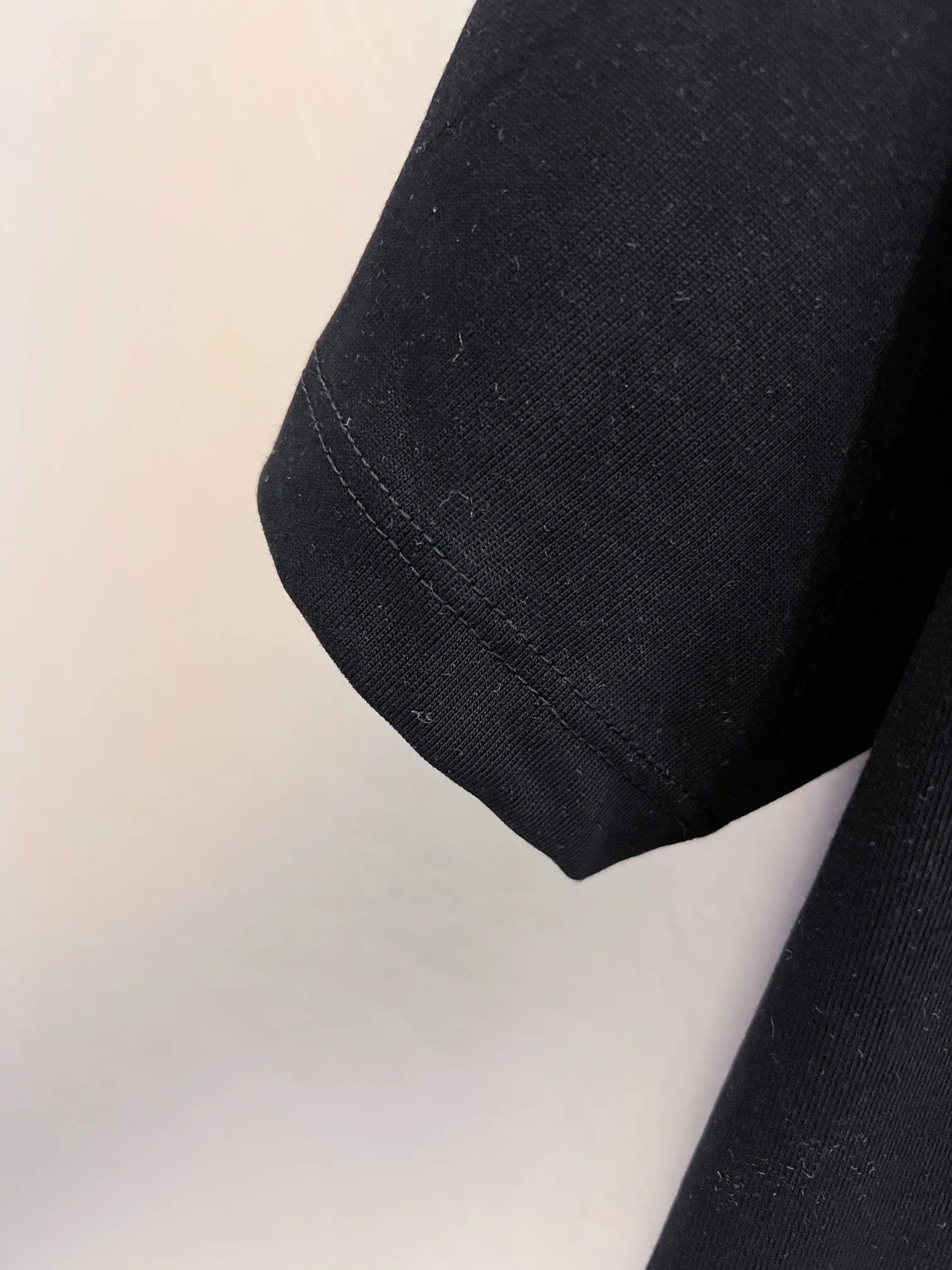 Dior 黑色短袖T恤 面料细节款