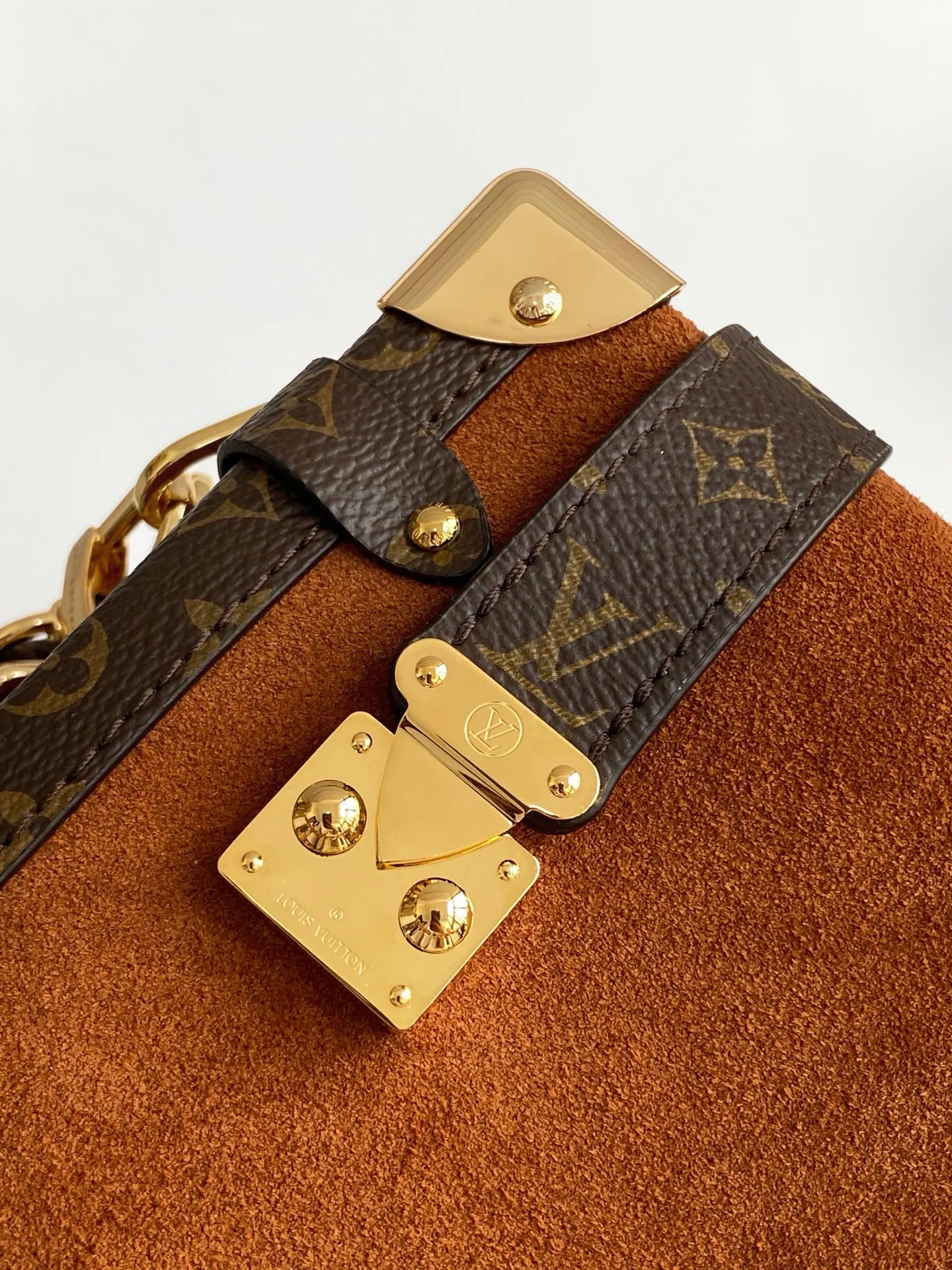 Chain Bag Leather