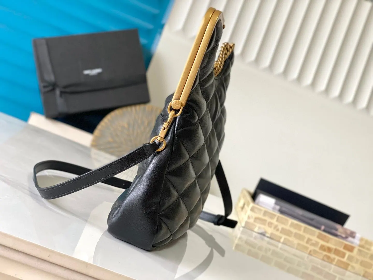 YSL 黑色 羊皮手提包 精选款