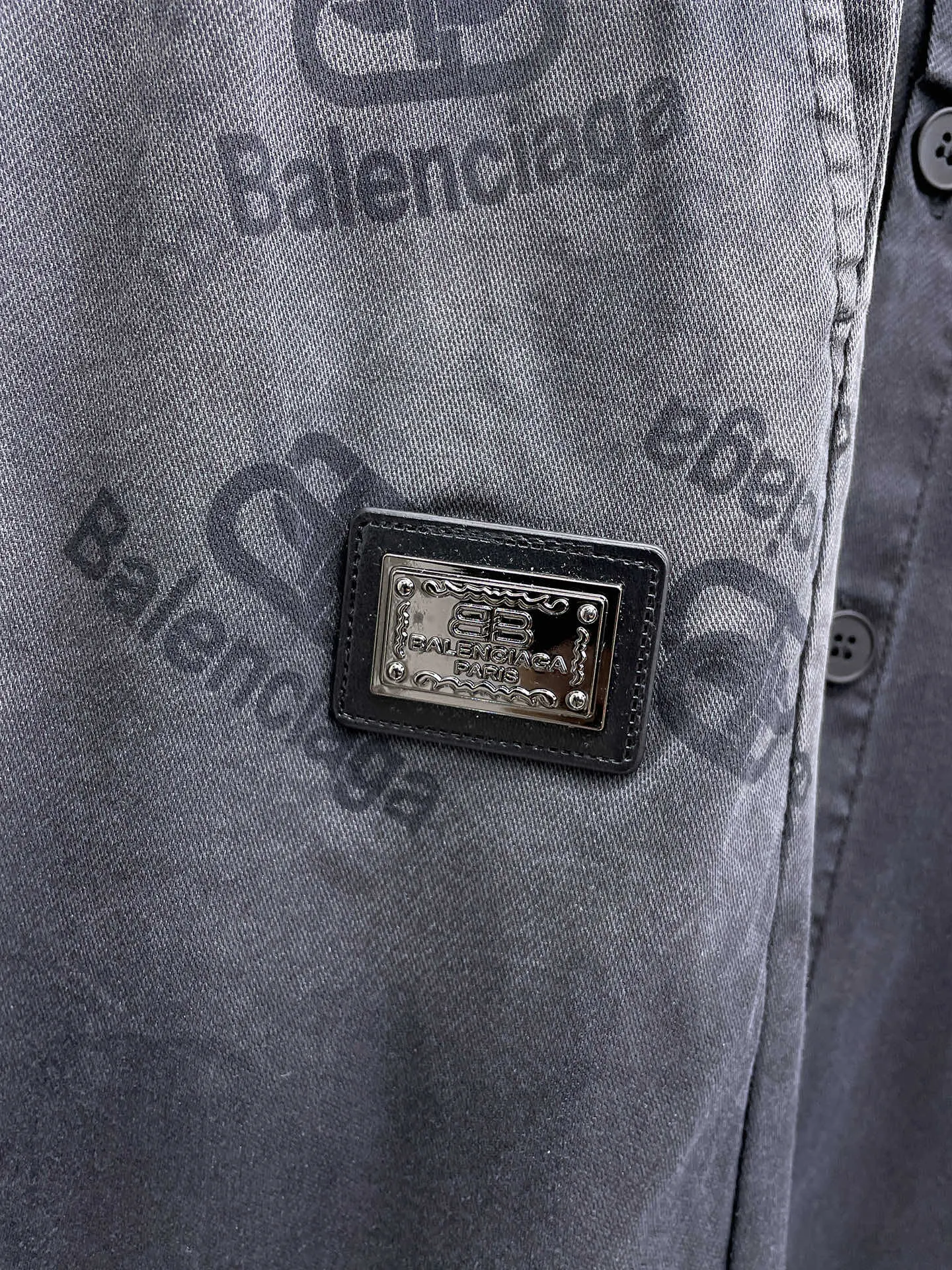 Balenciaga 3xl