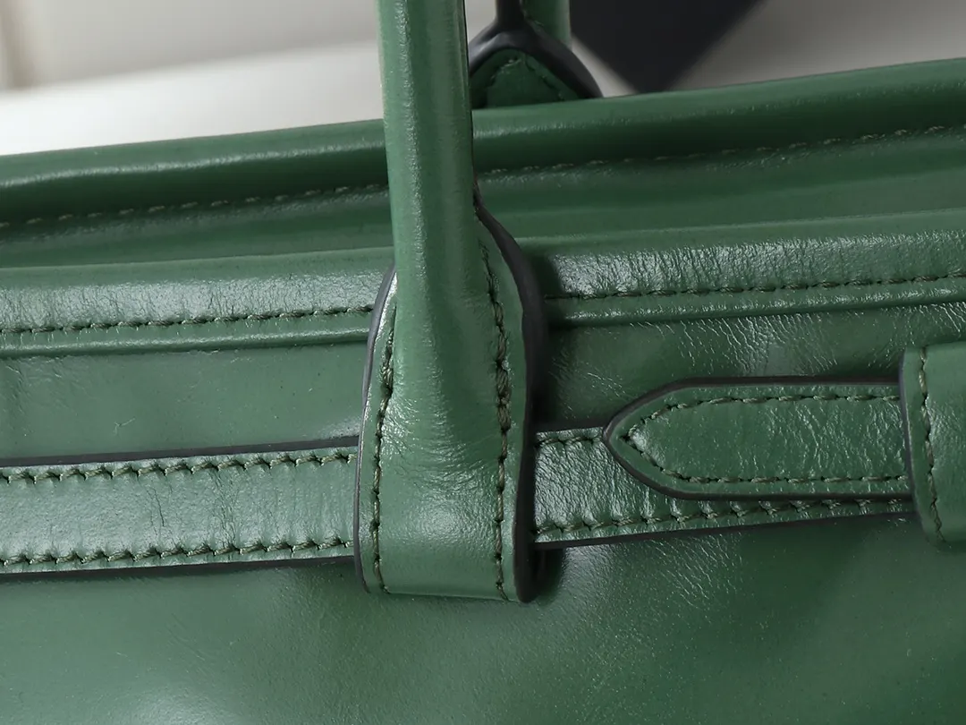 Prada 1BA426 斜挎包