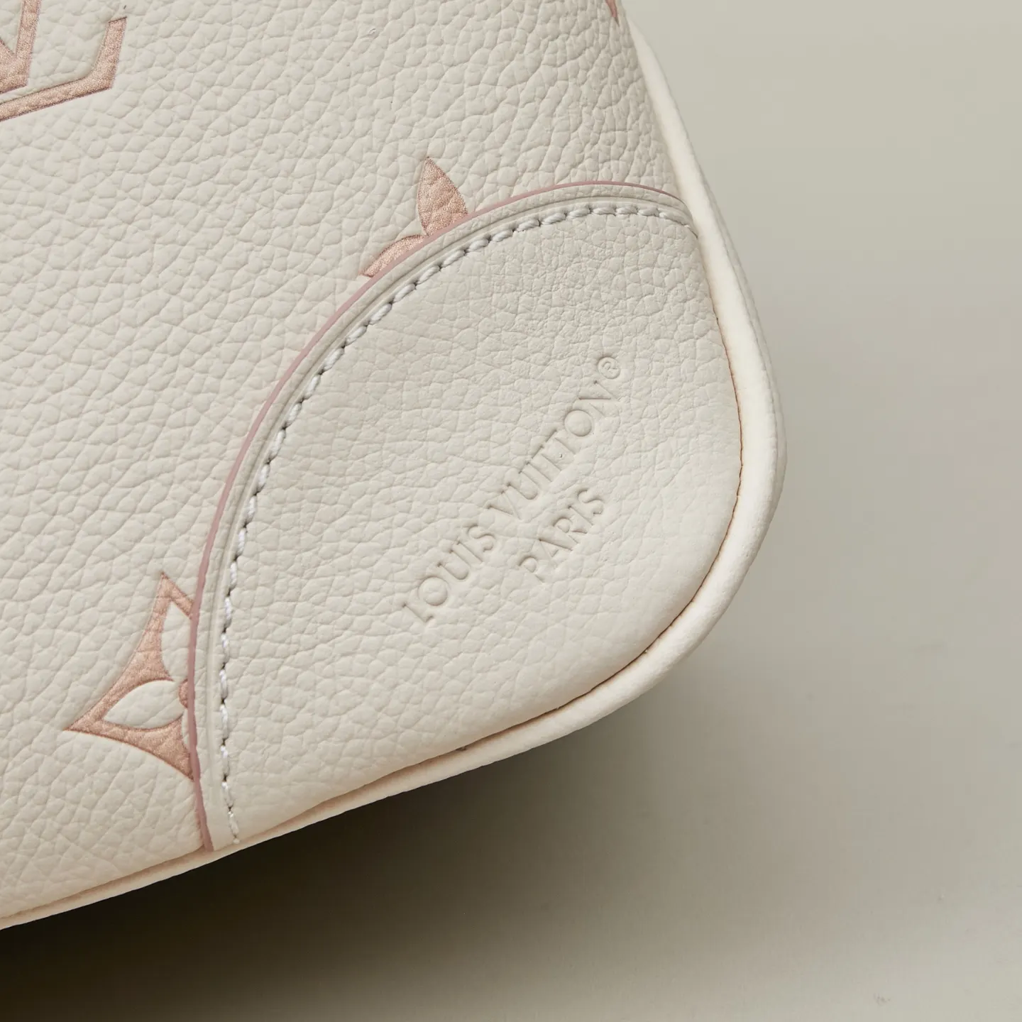Louis Vuitton Chain Bag Image 8 Louis Vuitton Chain Bag Image 8