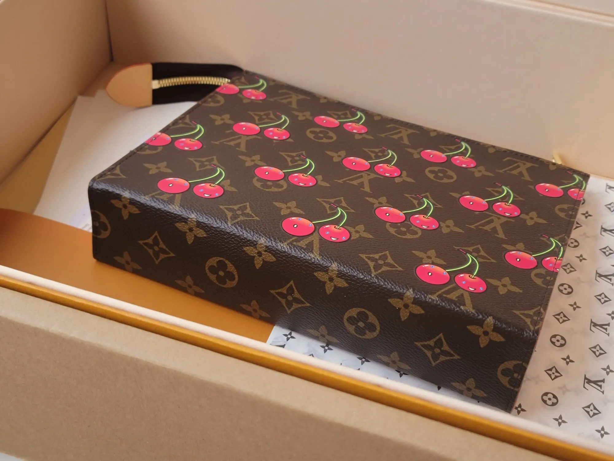 LV accessories single item Image 3 LV accessories single item Image 3