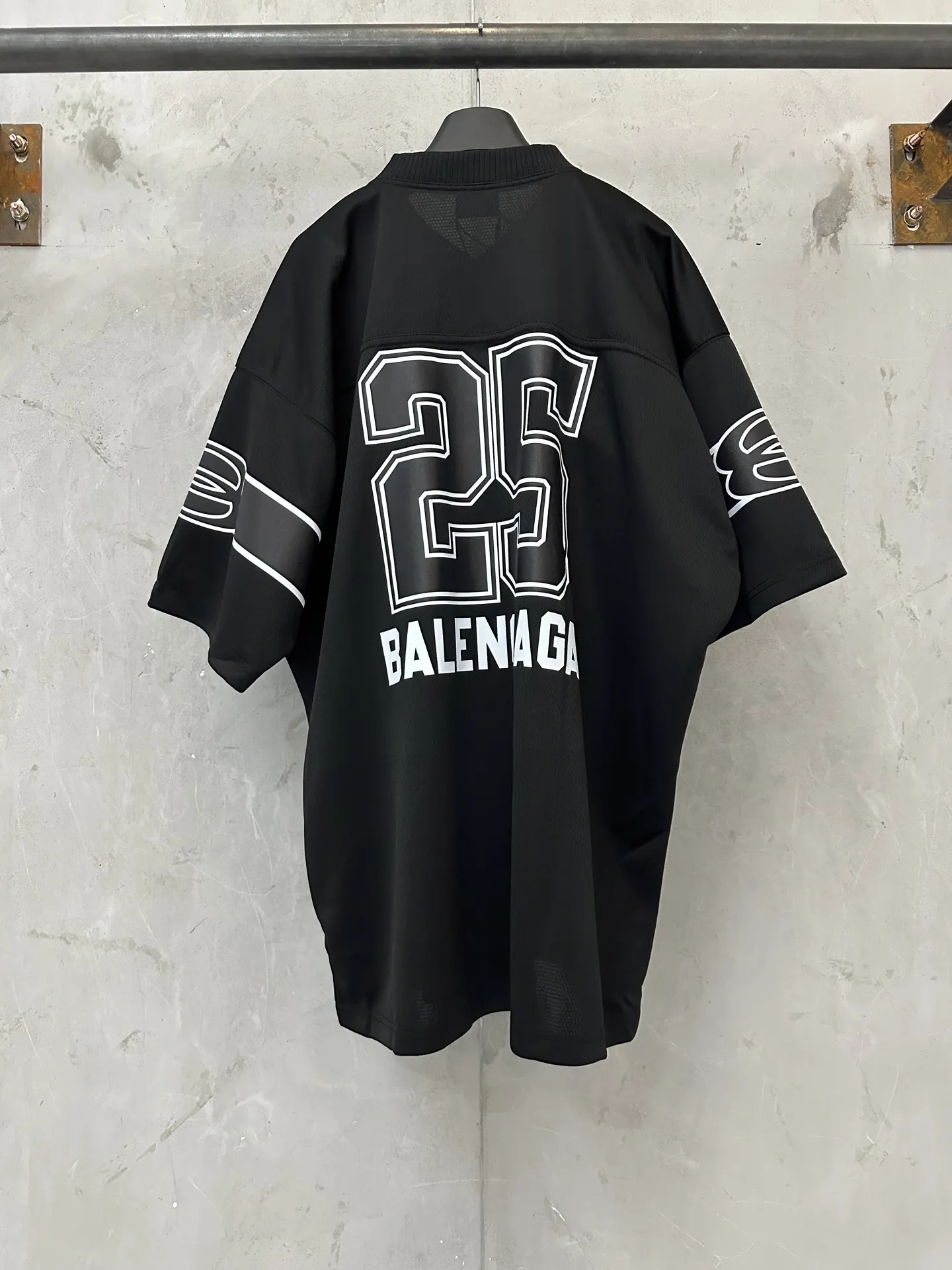 Balenciaga 25SS 短袖T恤 街头休闲款