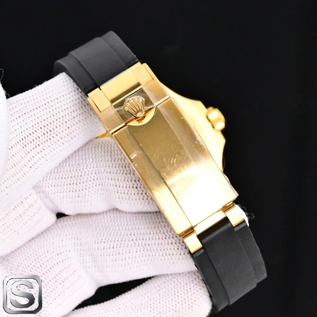 Watch Classic Image 9 Watch Classic Image 9
