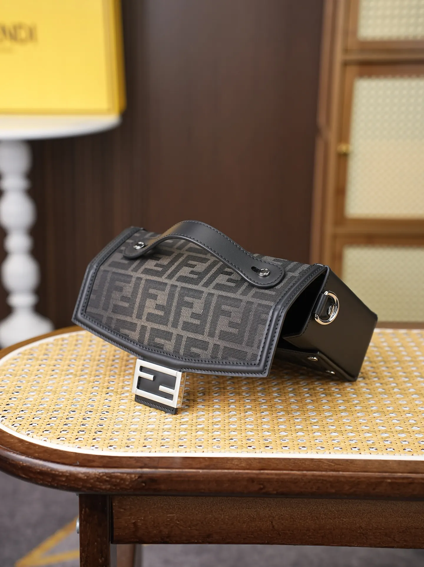 Top Handle Bag Commuter Leather