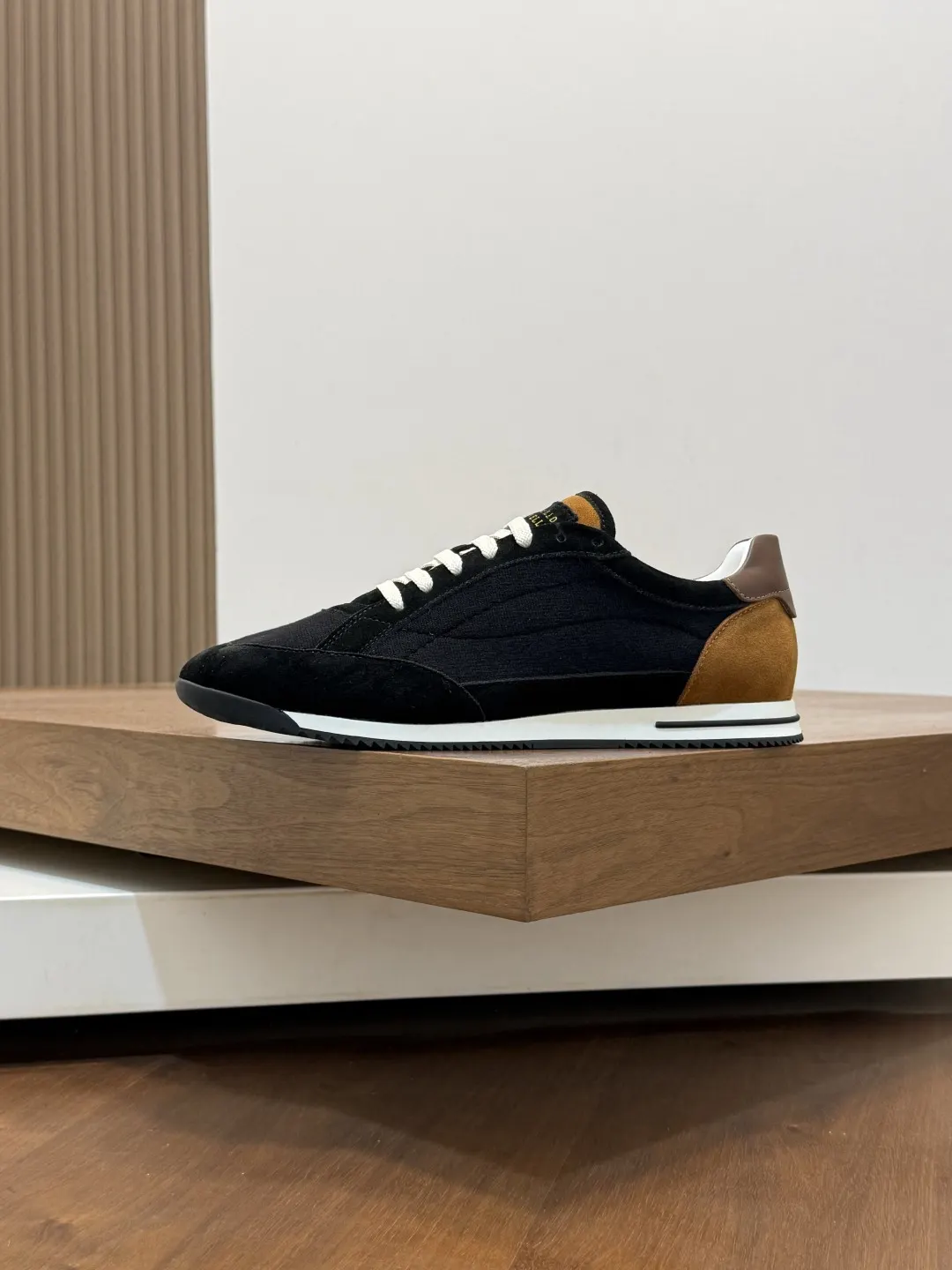 Brunello Cucinelli SS 白色 运动鞋 休闲百搭款 款30