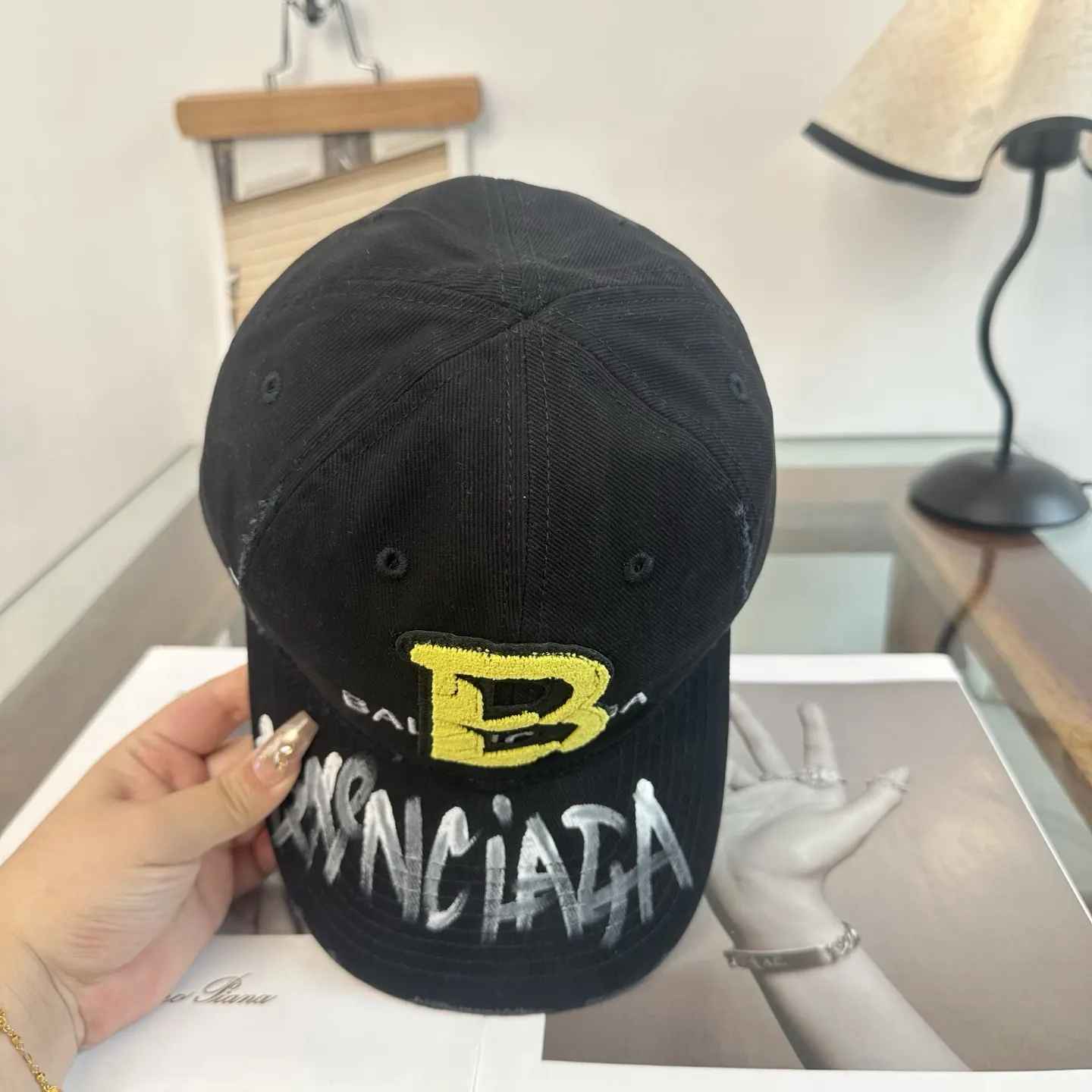 Balenciaga Baseball Cap Logo