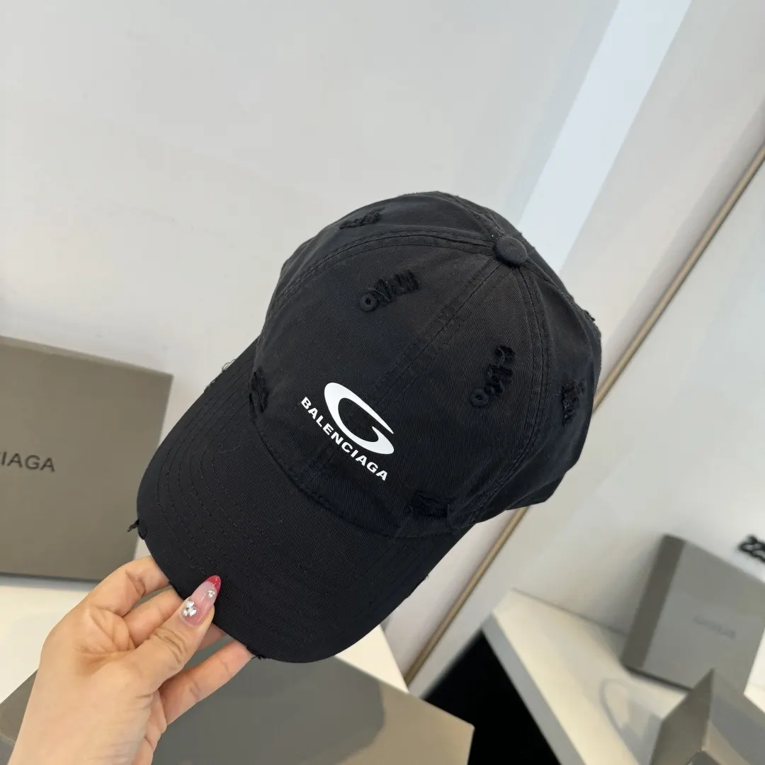 Balenciaga Baseball Cap Logo