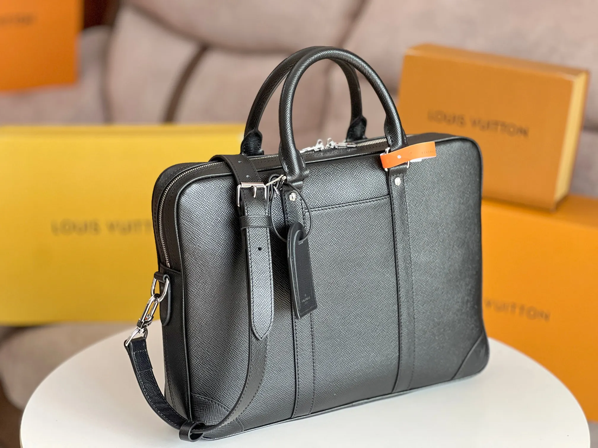 Organizer Pouch Travel Leather