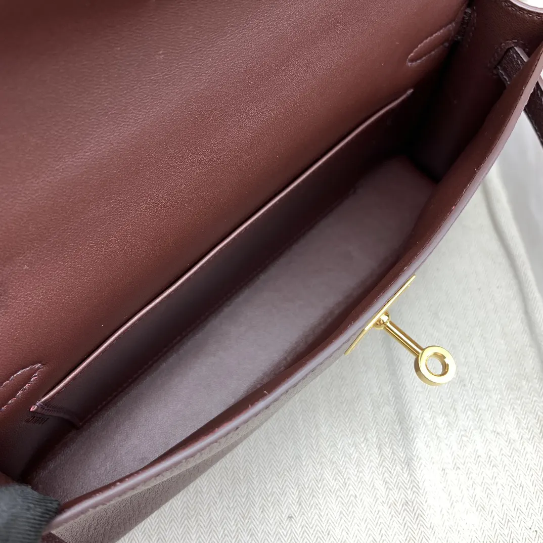 Hermès Kelly Top Handle Bag Classic