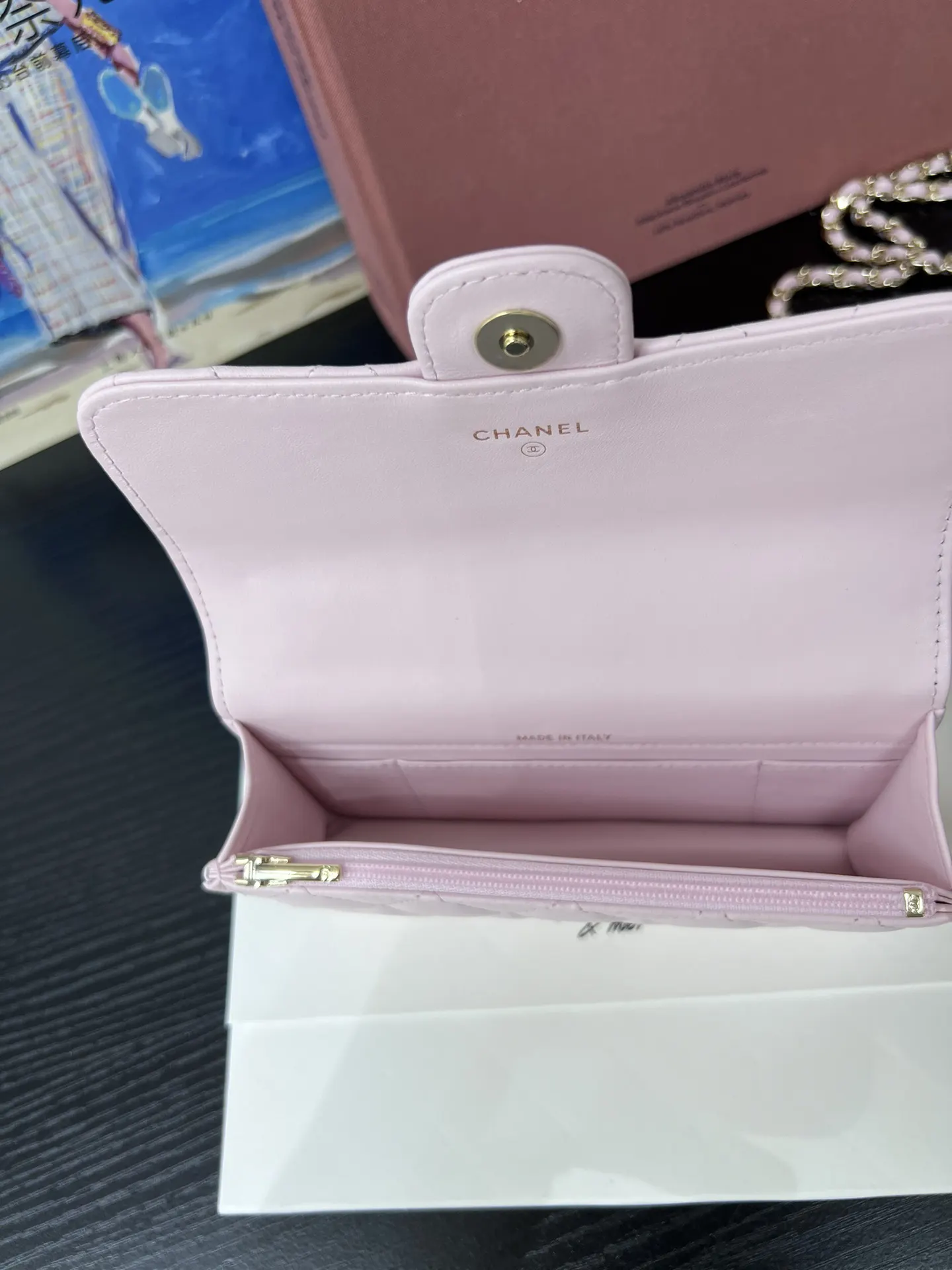 CHANEL 22 Bag 粉色羊皮链条包 礼盒款