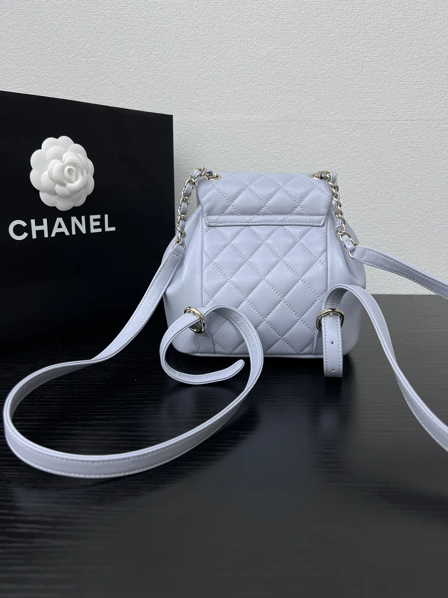 Chanel Blue Leather Flap Crossbody Bag Image 2 Chanel Blue Leather Flap Crossbody Bag Image 2