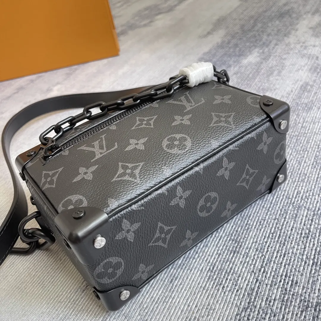 Chain Bag Leather