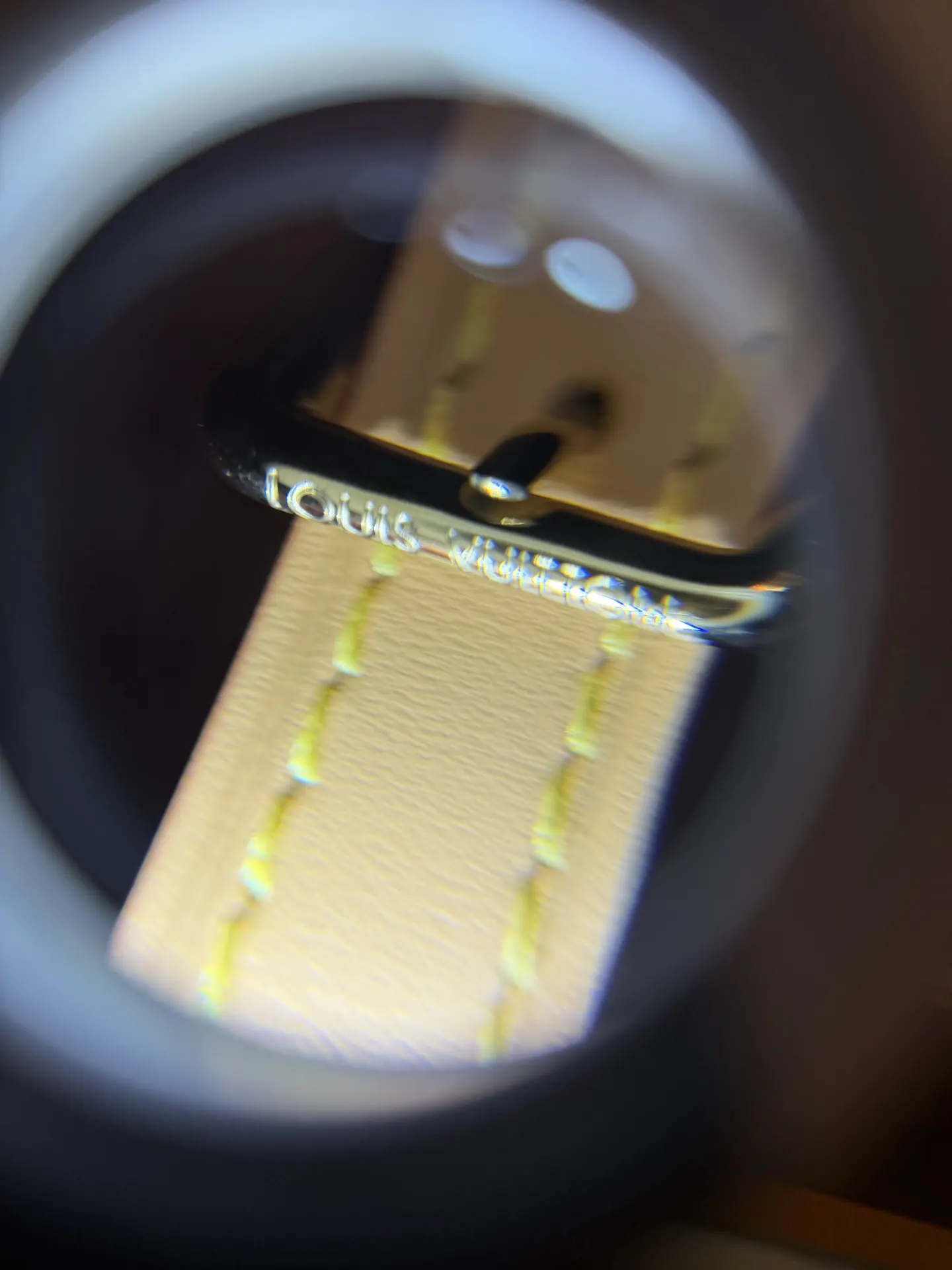 Speedy ￼ 也叫新Nano 和旧的不一样是 水桶包 休閒水桶款
