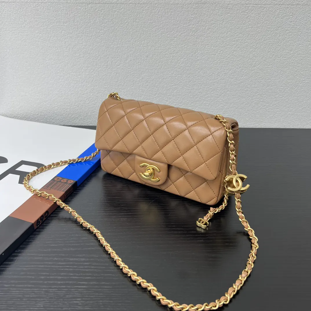 Chanel Lambskin Flap Chain Bag One Shoulder Cross Image 5 Chanel Lambskin Flap Chain Bag One Shoulder Cross Image 5