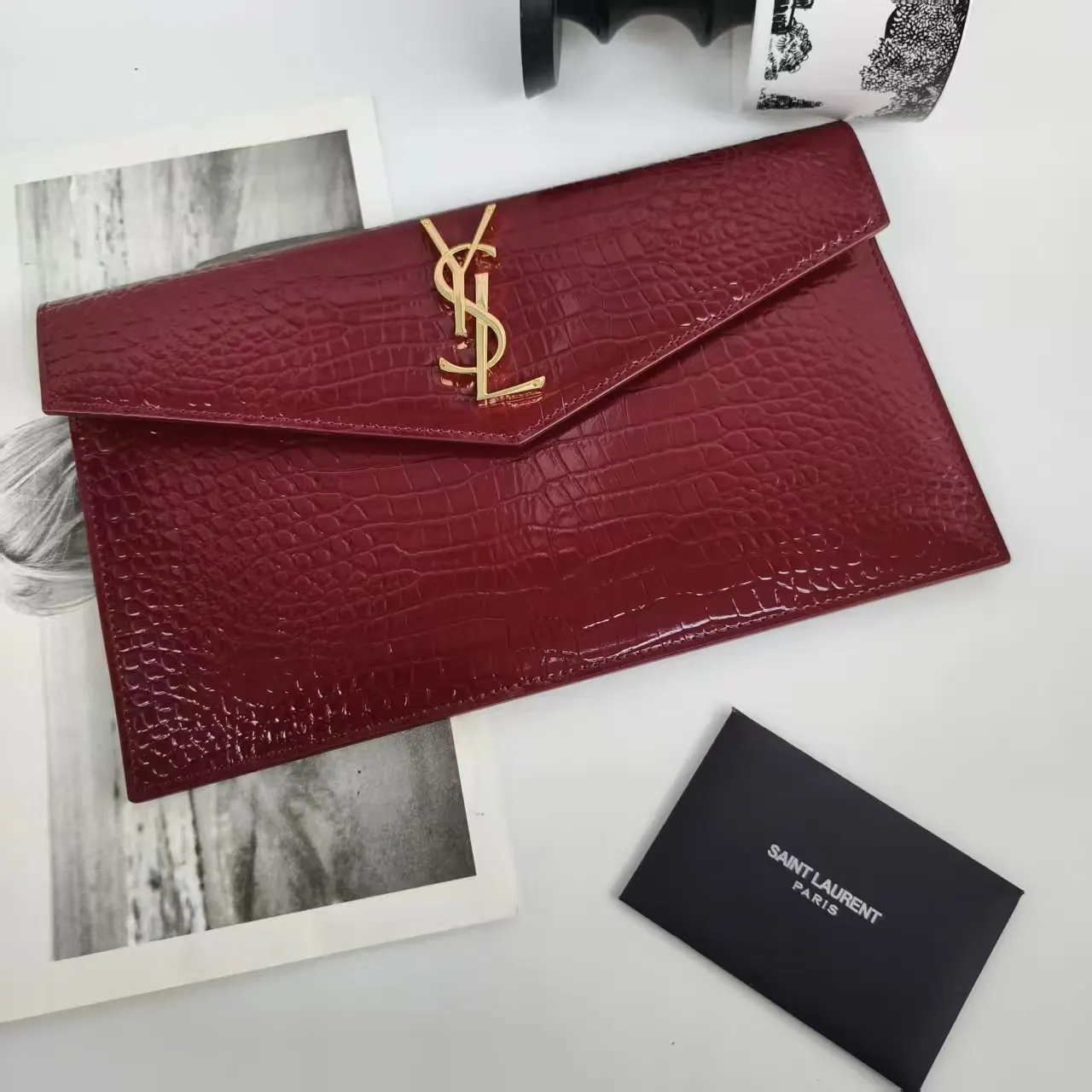 Clutch Bag Classic Leather Image 8 Clutch Bag Classic Leather Image 8