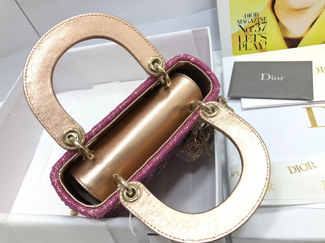 White Gold Chain Bag Leather