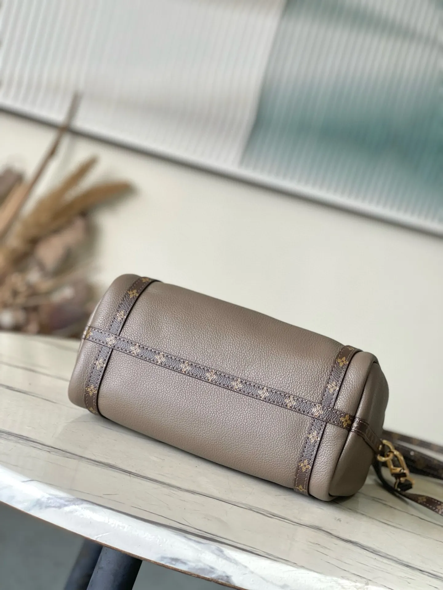 LV Keepall 牛皮 旅行包 大容量旅行款