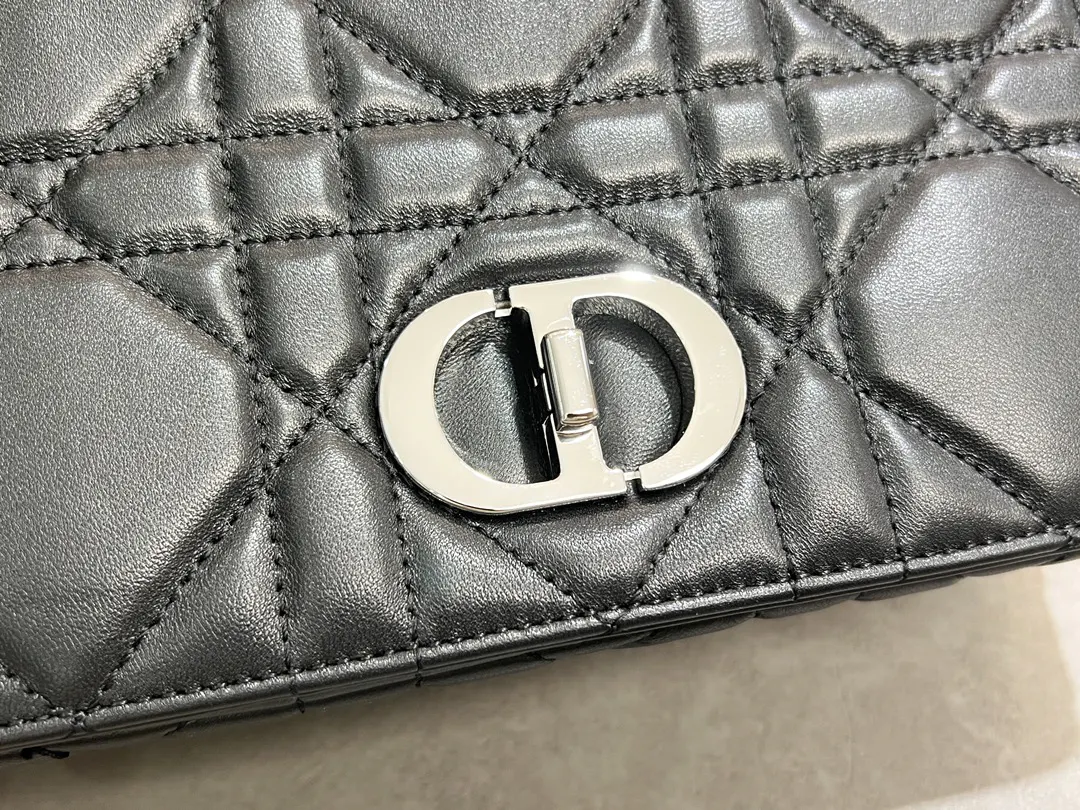Dior Caro 黑色羊皮链条包 手提斜挎