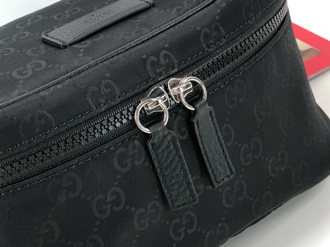 Gucci 腰包 休闲腰包款