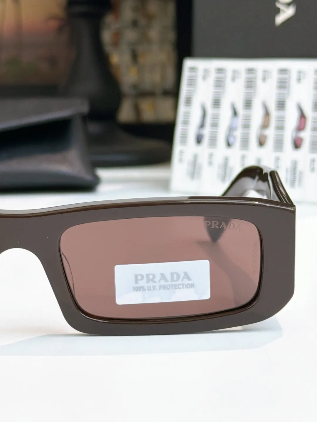 PRADA OPR D09SD 太阳眼镜 时尚遮阳款