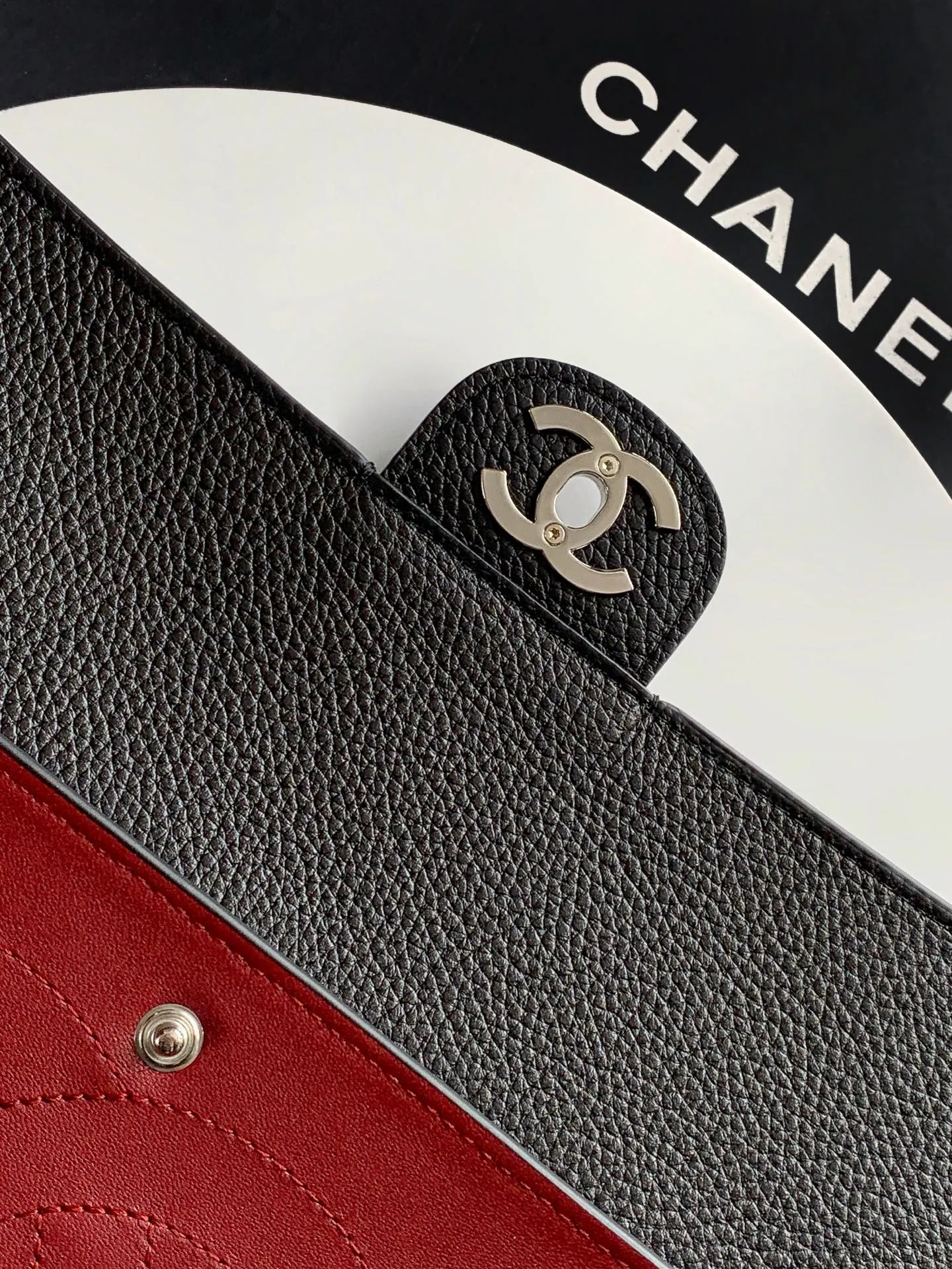 CHANEL 黑色 发 黑色 大號銀扣 春夏系列 腋下包 復古腋下背款