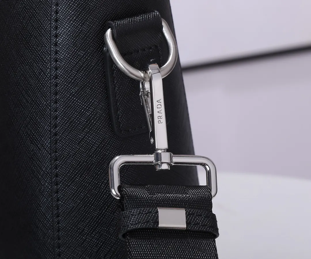 Prada 黑色 藍色 牛皮 公文包 商務通勤款