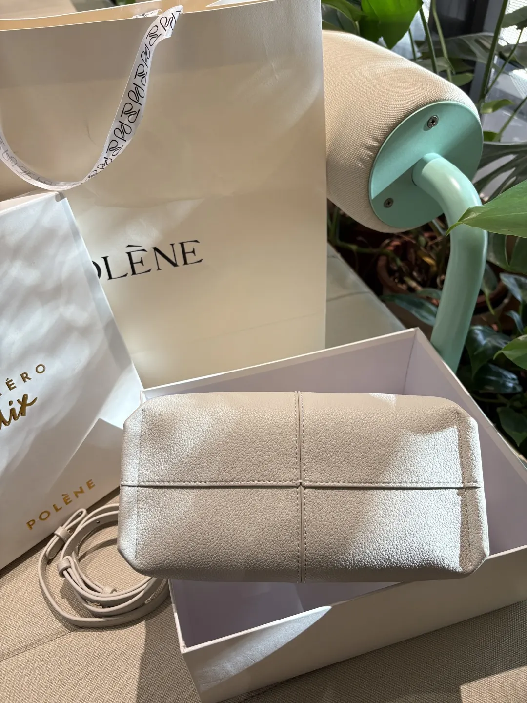 皮革 高 POLENE｜波灵恩云朵包 Nu er 斜背包 輕便斜挎款