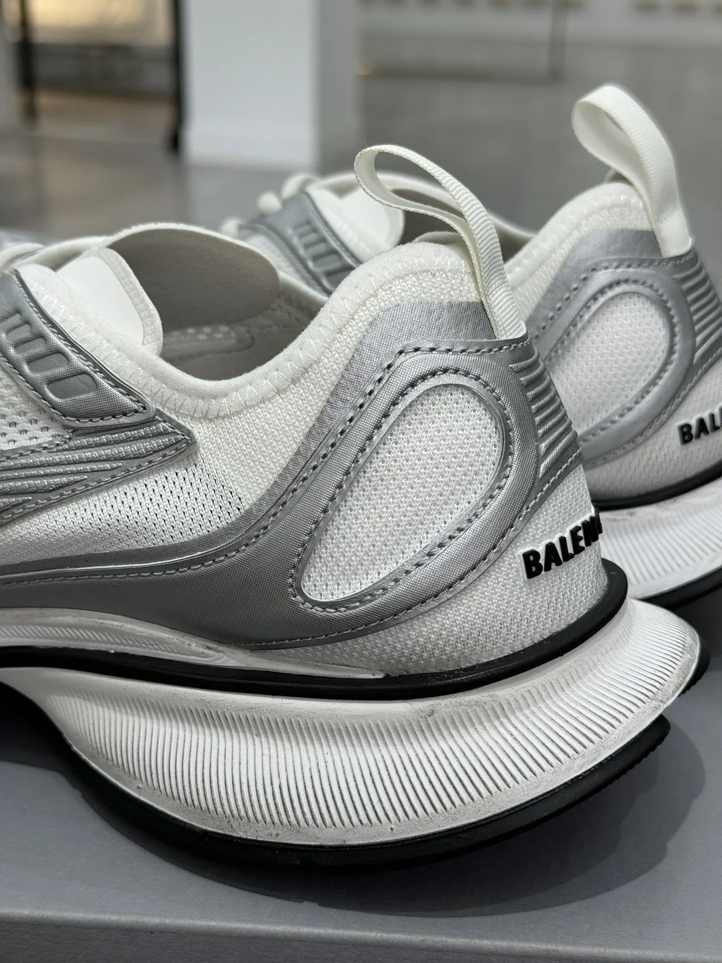 Balenciaga Runner 运动鞋 休閒运动
