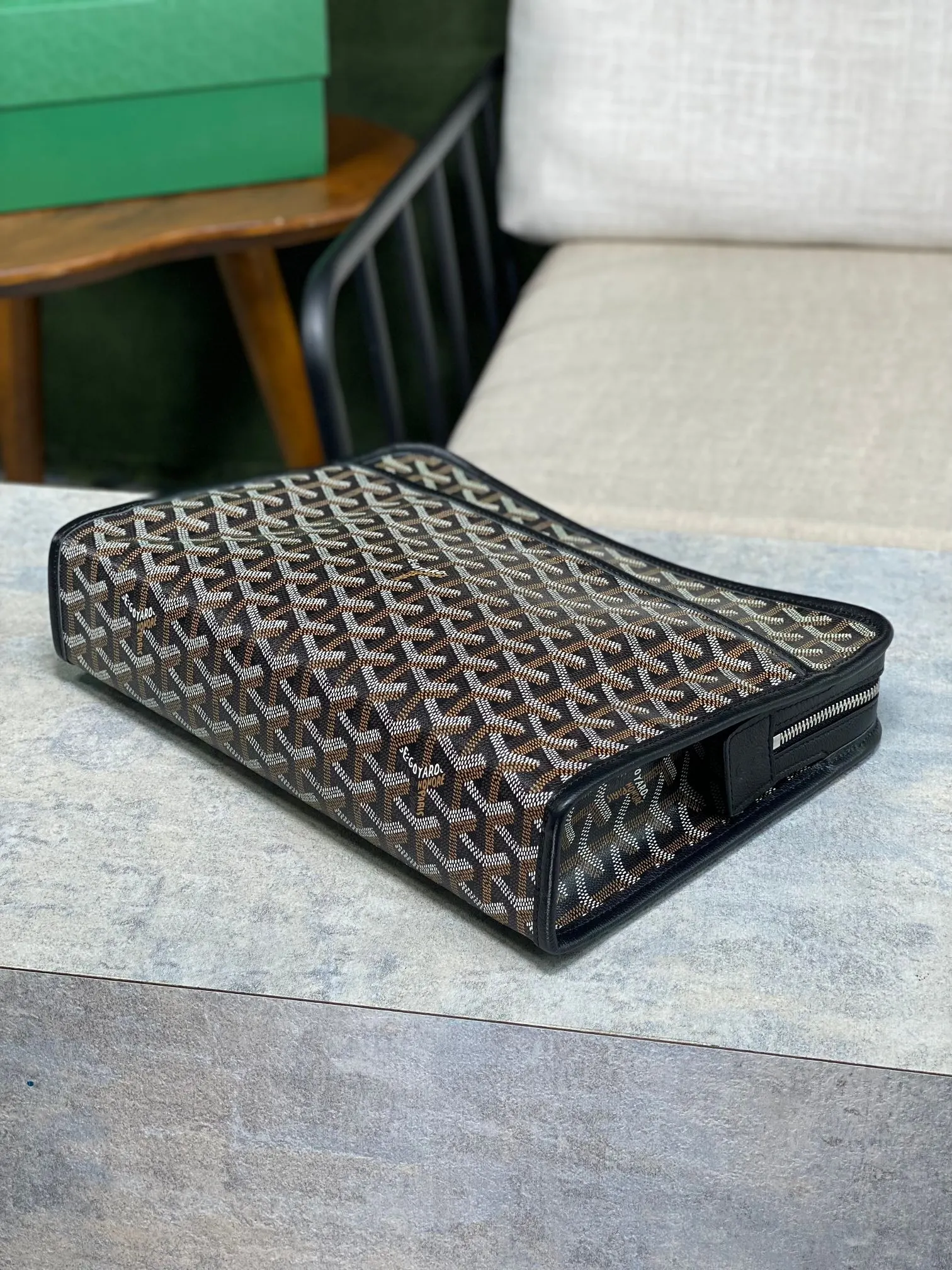 Goyard 黄色 牛皮 化妝包 精選款(數字23) Goyard 黄色 牛皮 化妝包 精選款(數字23)