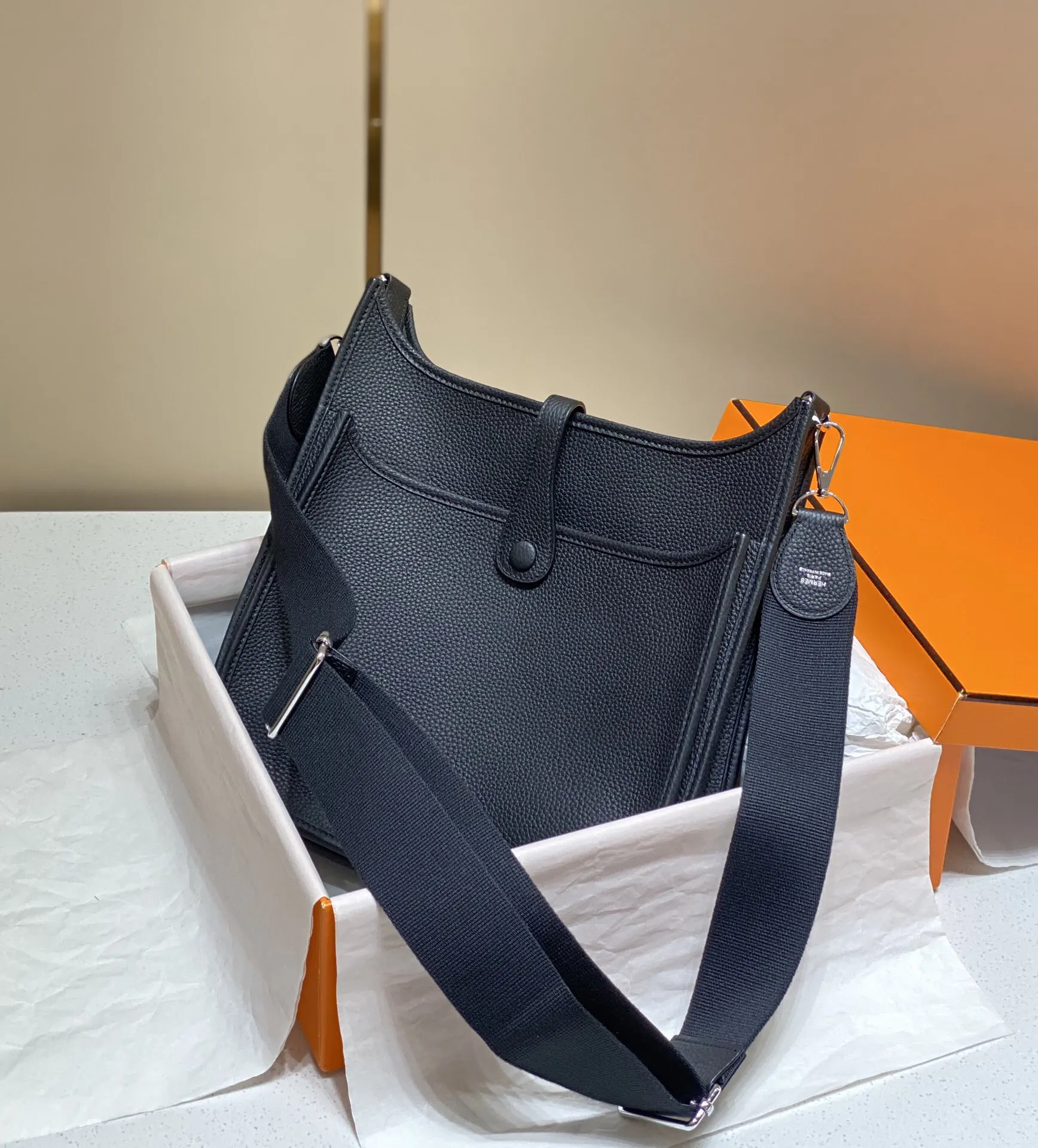 Hermès Evelyne Leather Crossbody Bag Classic