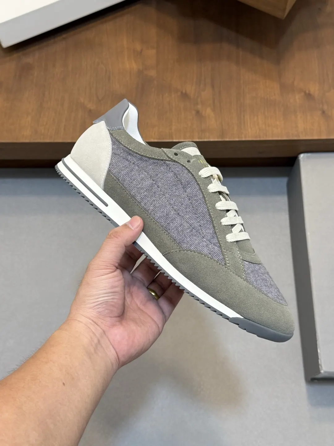 Brunello Cucinelli SS 白色 运动鞋 休闲百搭款 款32