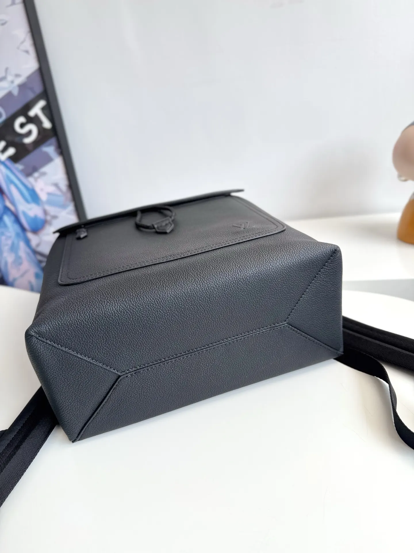 LV 牛皮 雙肩包 实用雙肩款