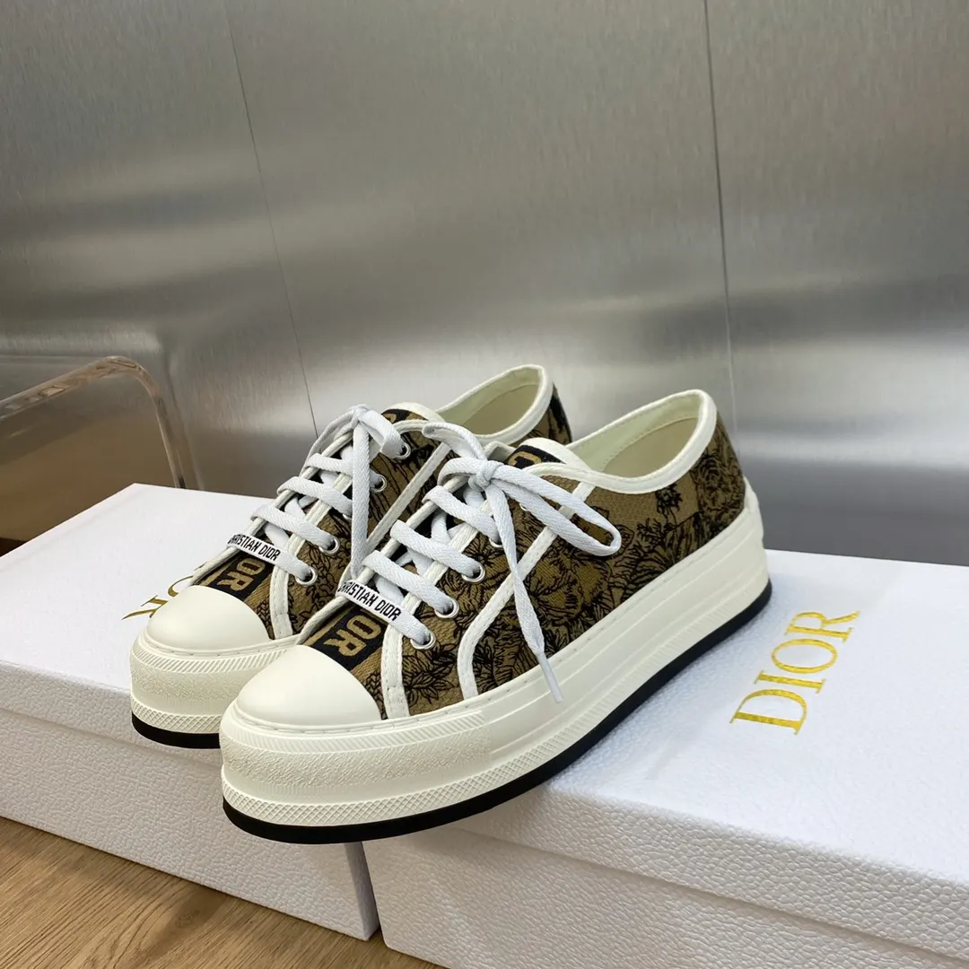 Dior 厚底 拼色 运动鞋(數字2) Dior 厚底 拼色 运动鞋(數字2)