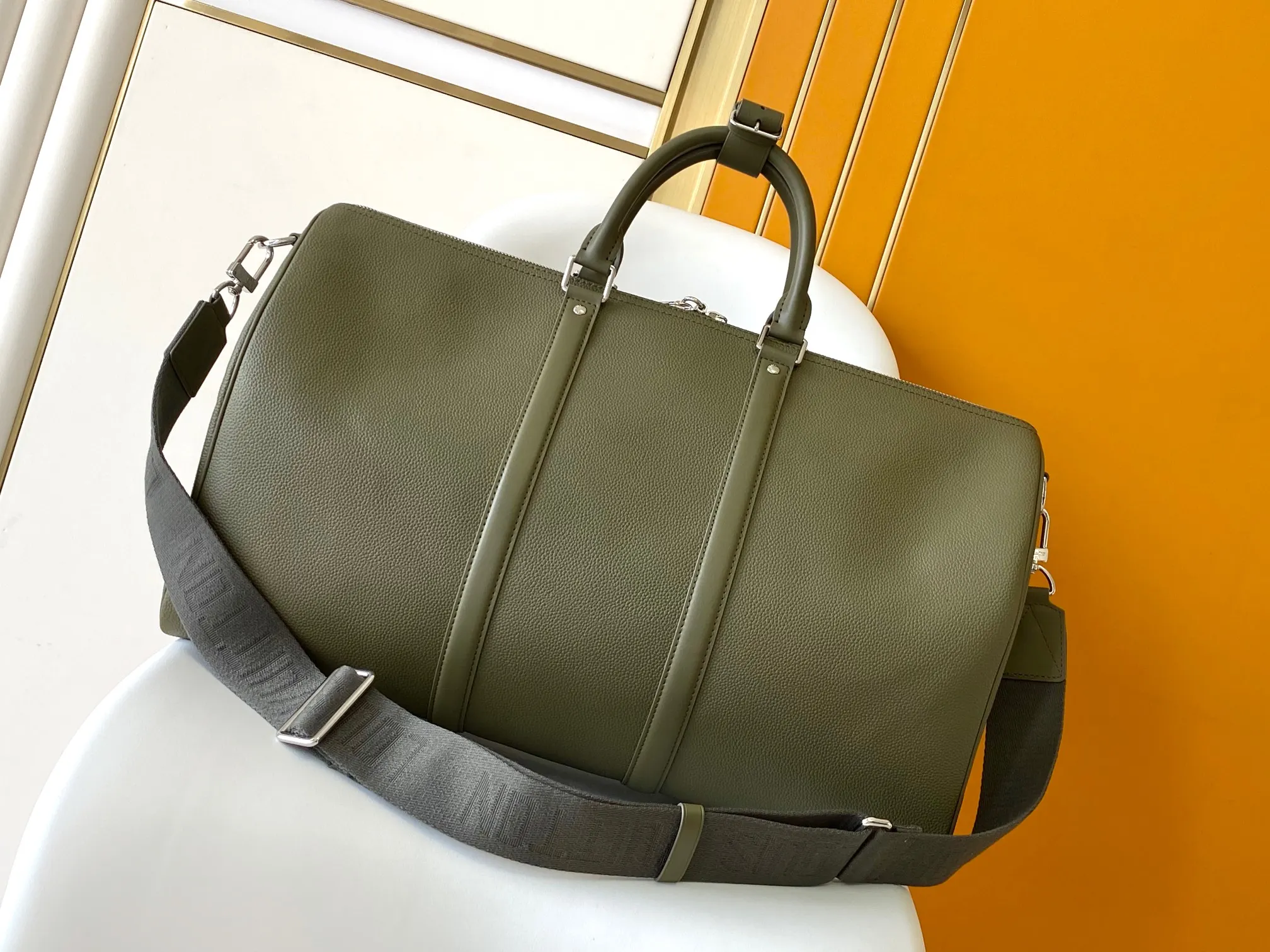 Keepall Mo旅行包 大容量旅行款