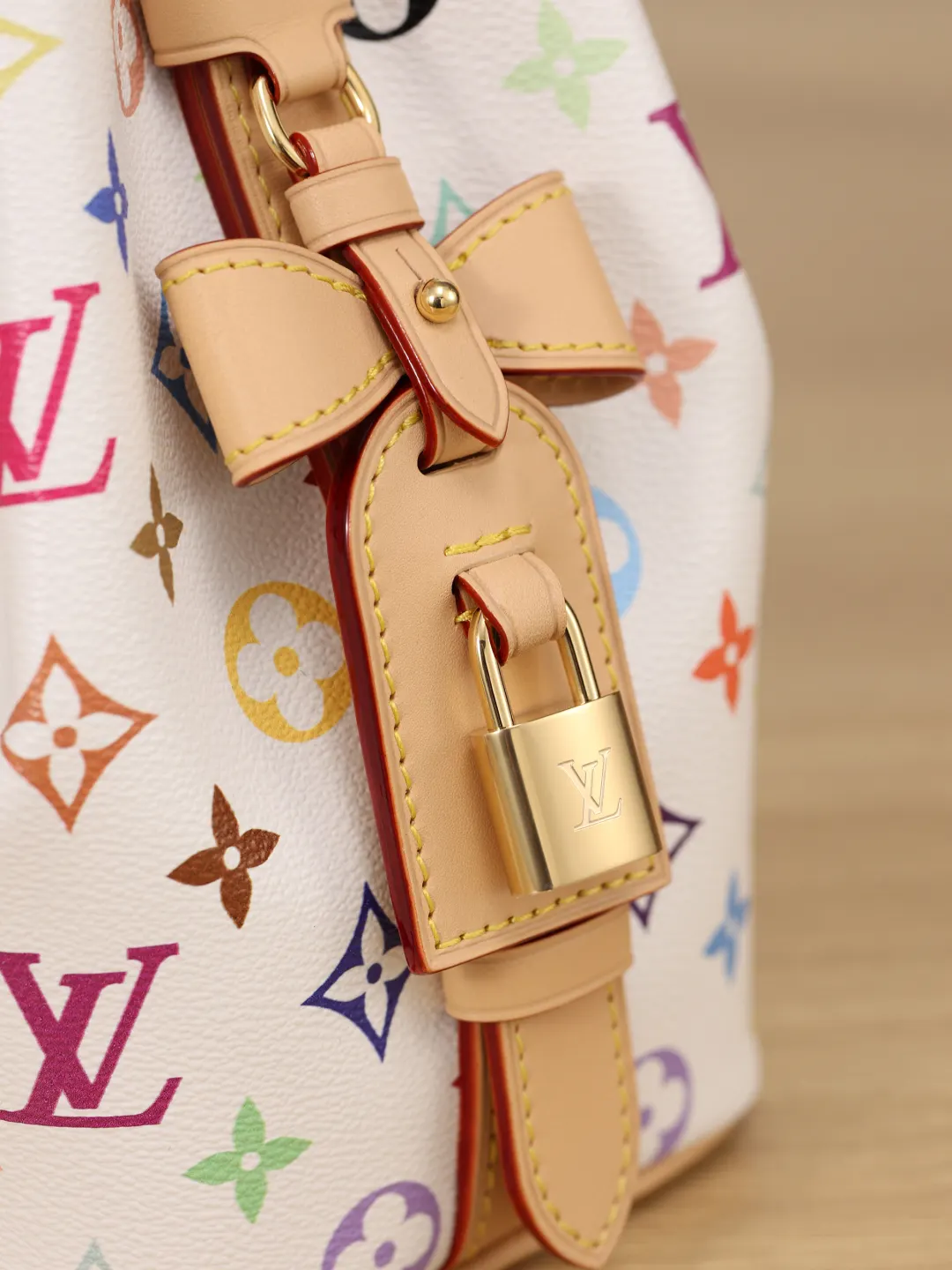 LV 牛皮 單肩包 日常單肩背款