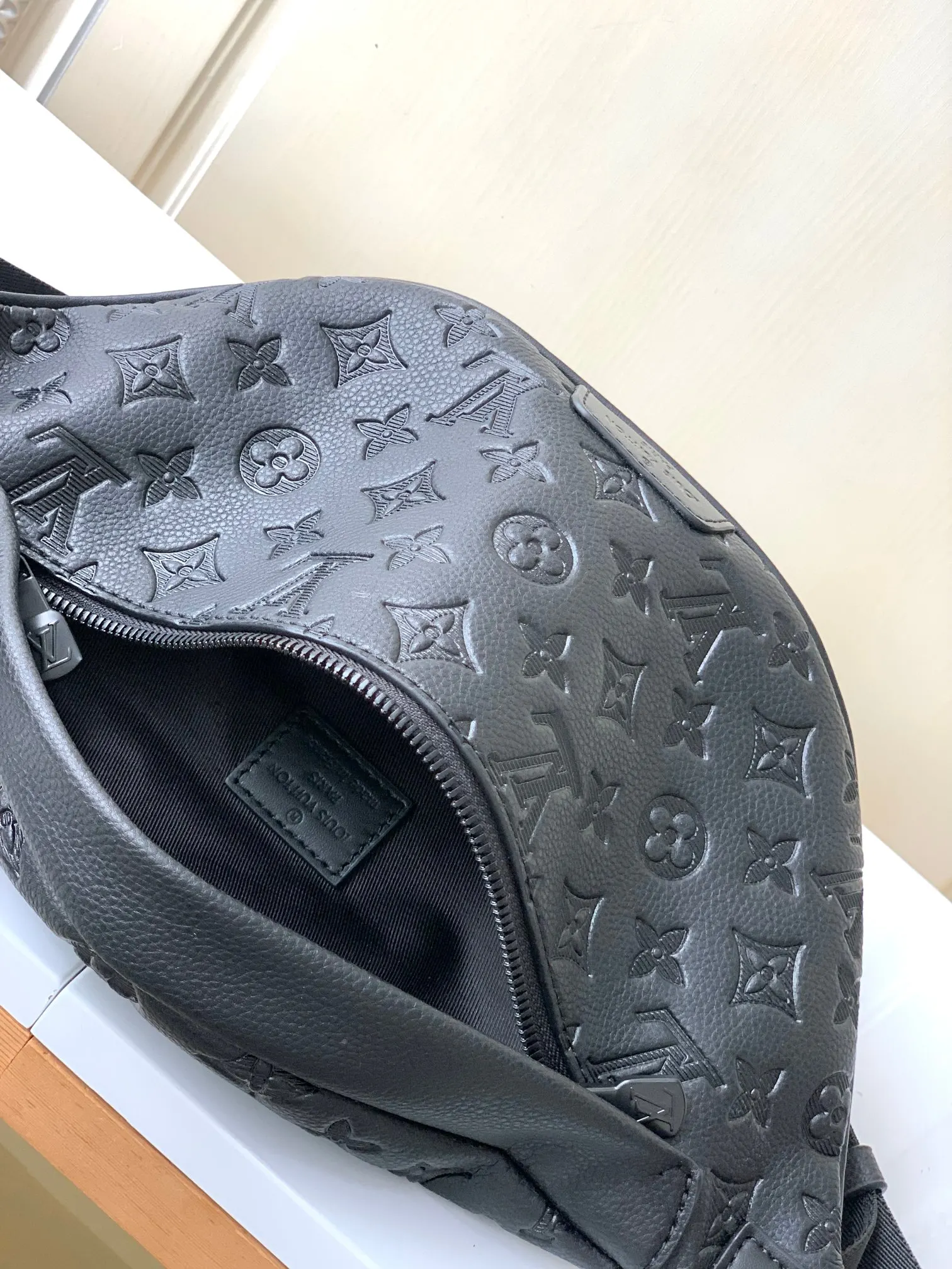 Belt Bag Casual Leather Image 9 Belt Bag Casual Leather Image 9