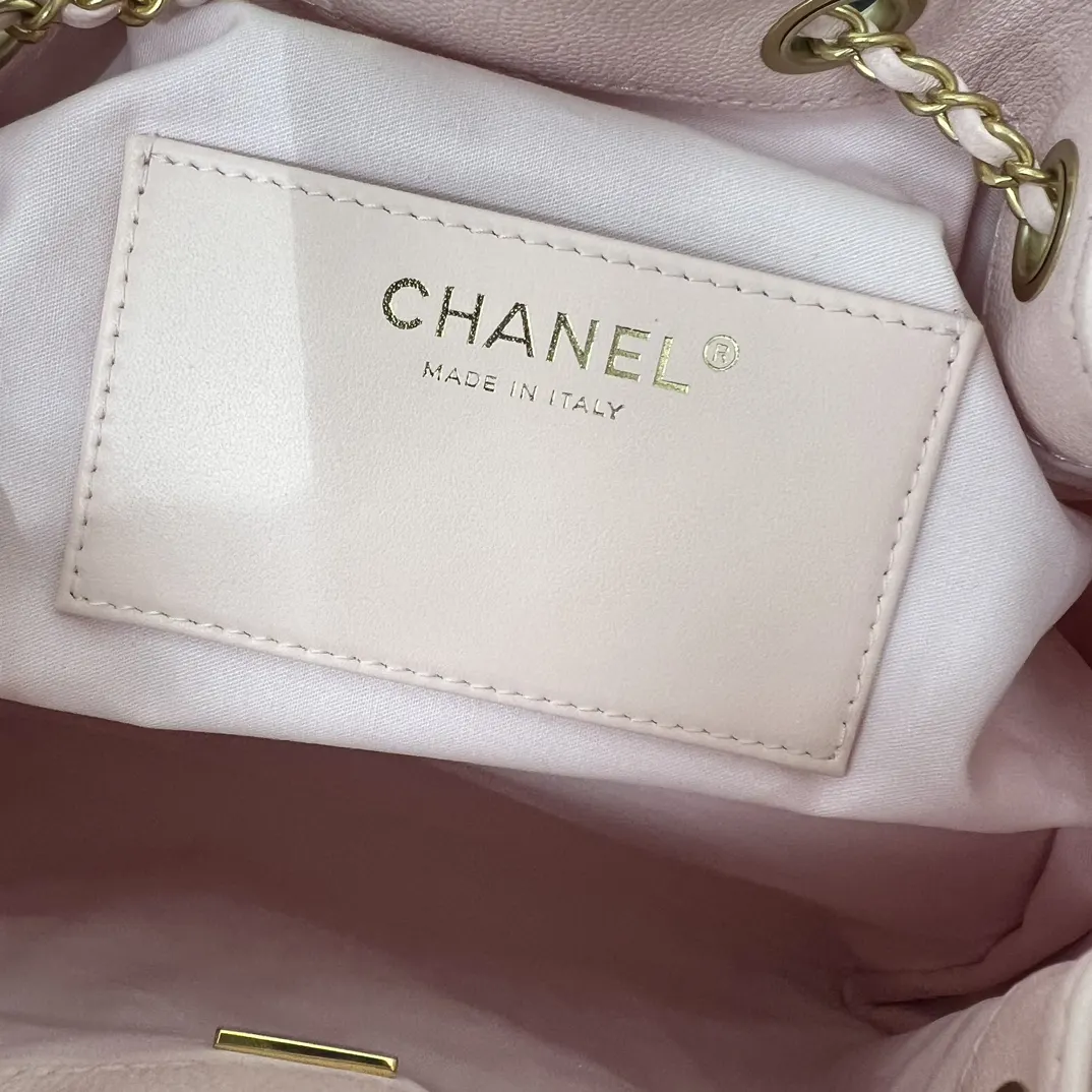 Chanel 粉色 皮革 腋下包