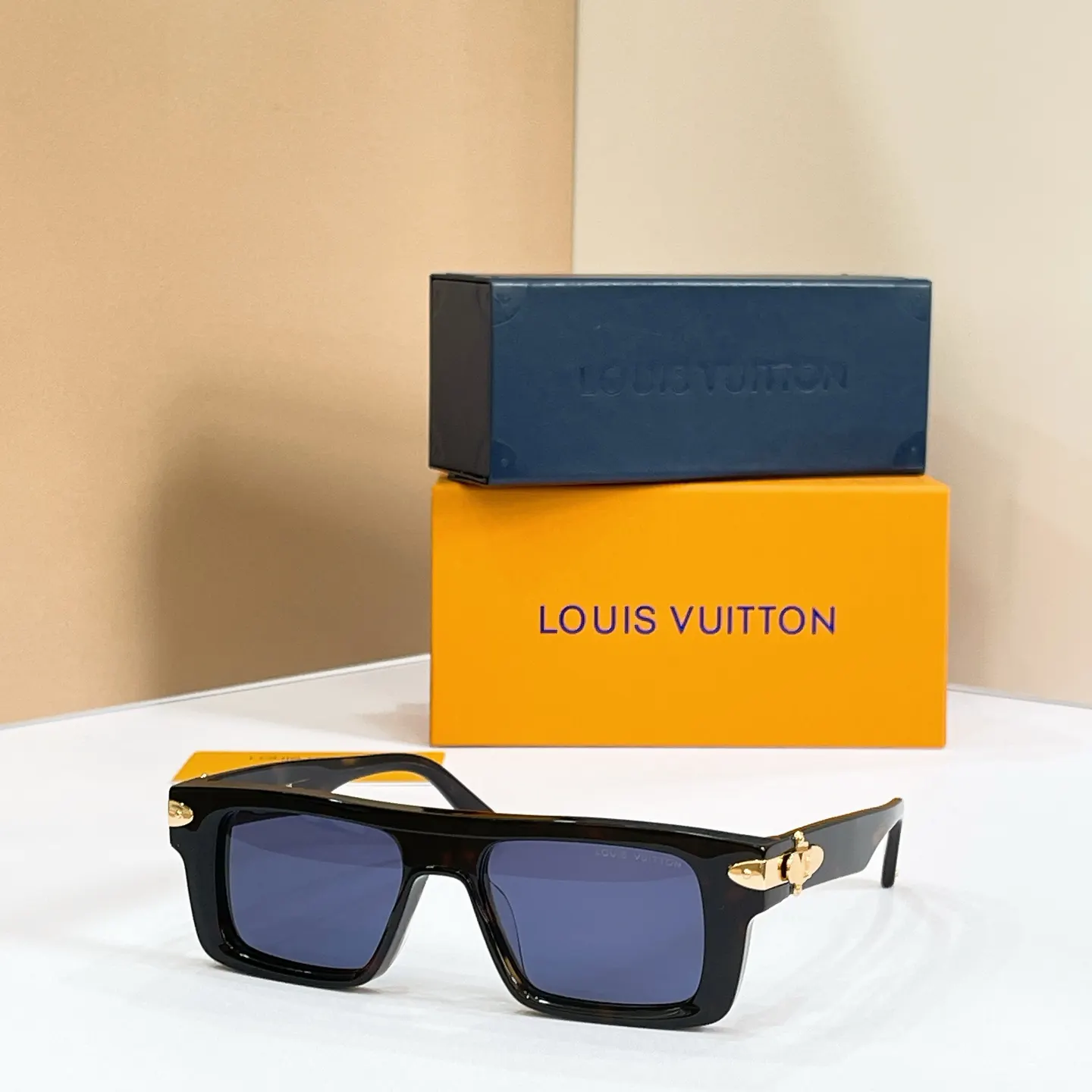 LV 墨镜 时尚防晒款 款14