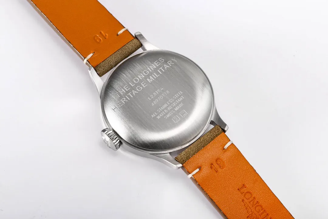 Longines 藍色 綠色 尼龍 手錶 經典腕表款(數字9) Longines 藍色 綠色 尼龍 手錶 經典腕表款(數字9)