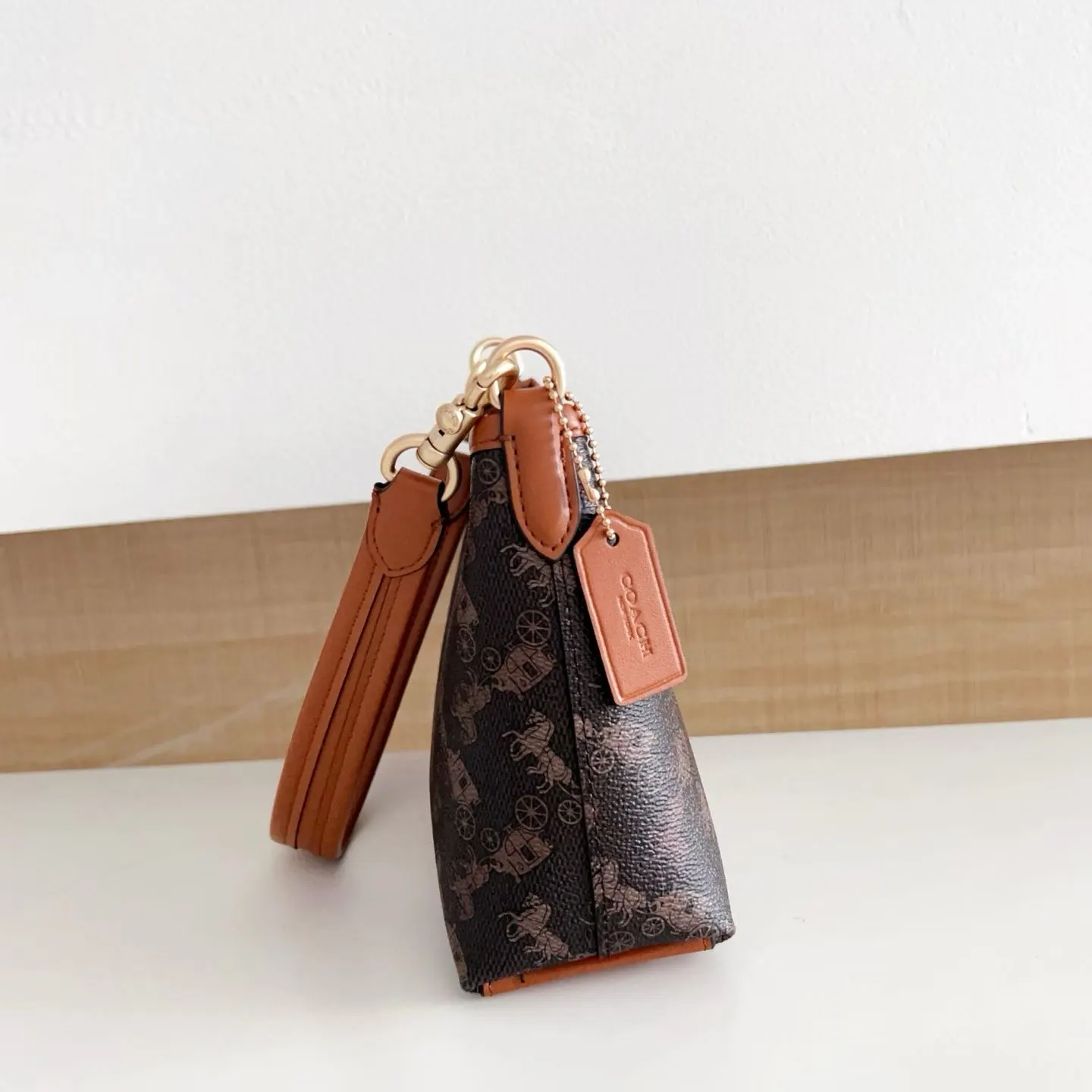 Coach laurel系列mini迷你流浪包 单肩斜挎包 轻便斜挎款