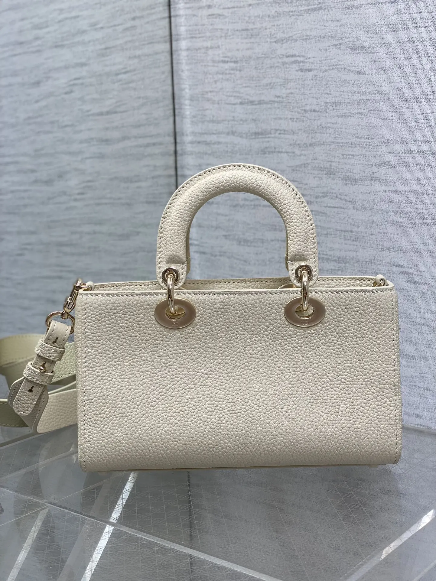 Dior 黑色 牛皮 进口 牛皮横款戴妃包 Lady 手提包 通勤手提款