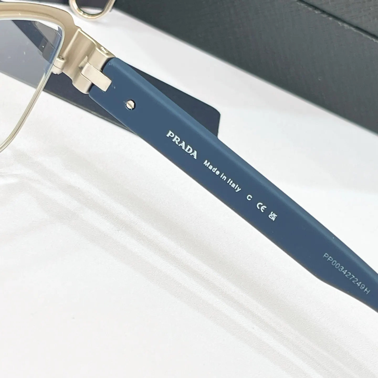 Prada SPS 51R 光学眼镜