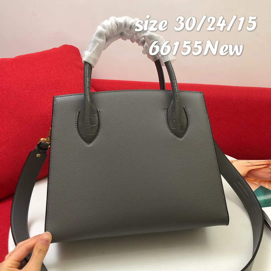 Prada 鳄鱼皮 牛皮 手提包