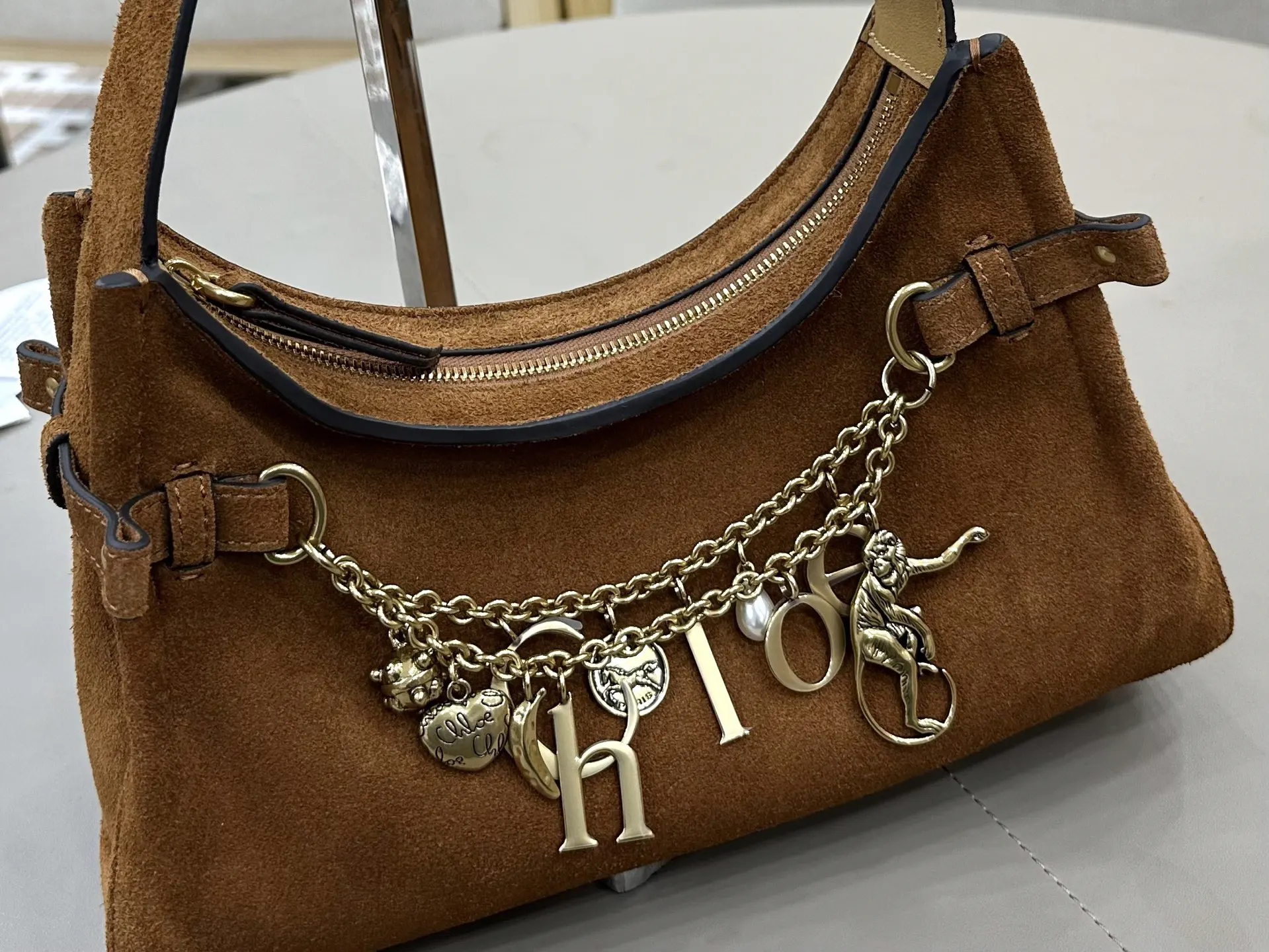 Hobo Shoulder Bag Vintage
