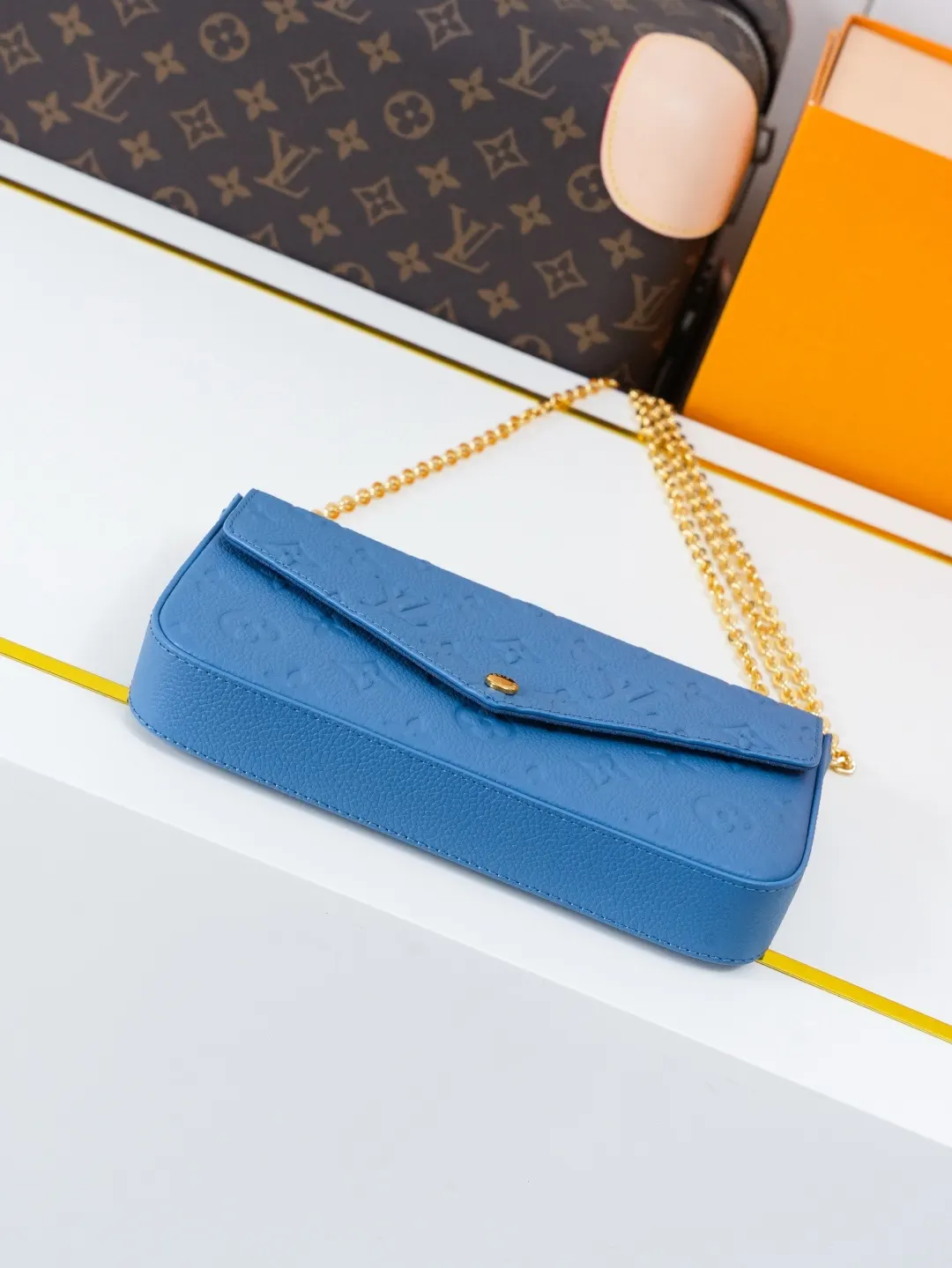 Organizer Pouch Leather